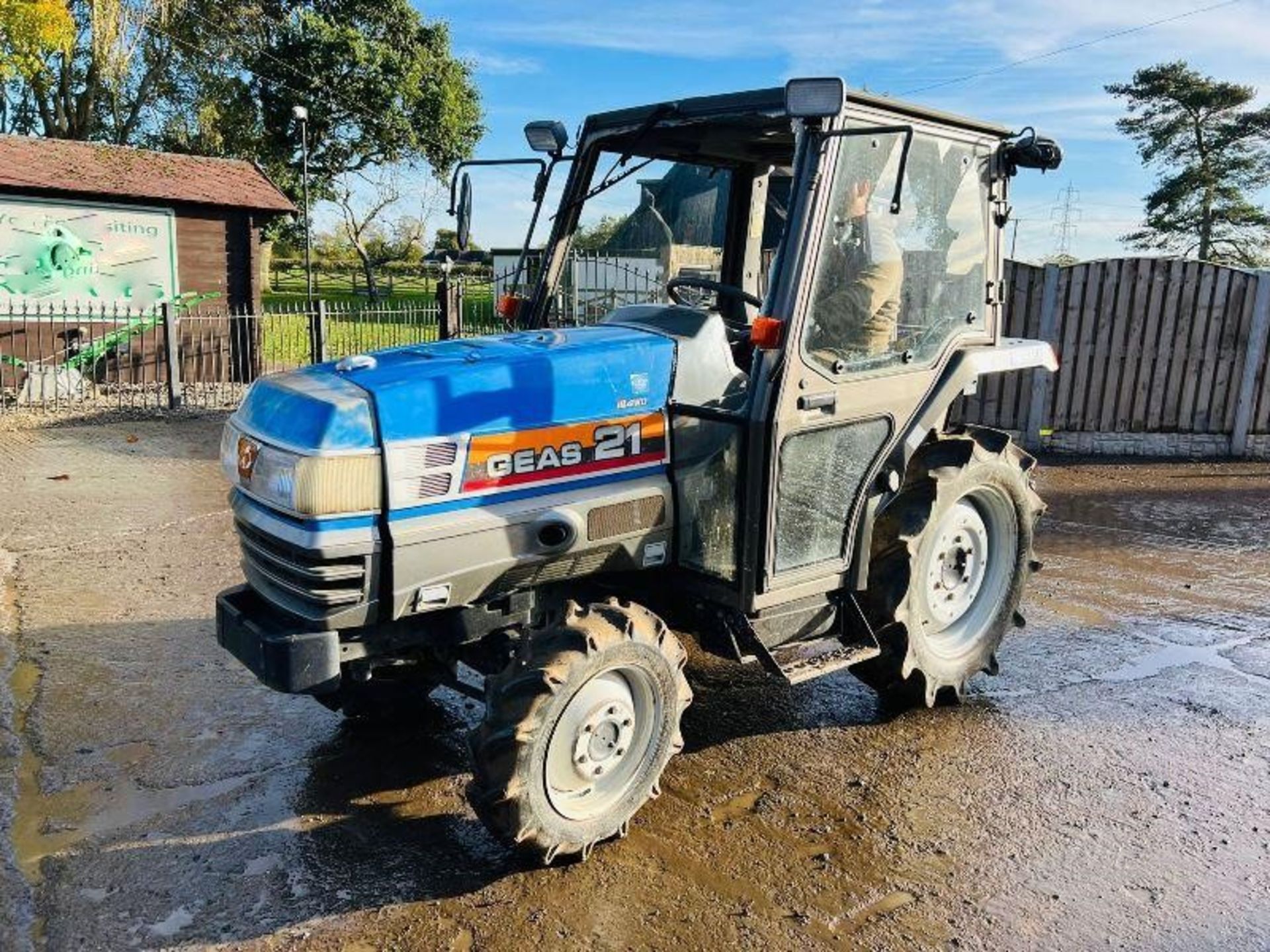 Iseki Tg21 4wd Compac Tractor * 1162 Hours * C/W Rear Linkage - Image 13 of 14