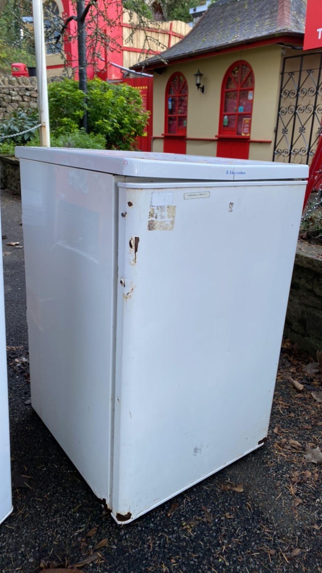 Undercounter Fridge - Image 3 of 4