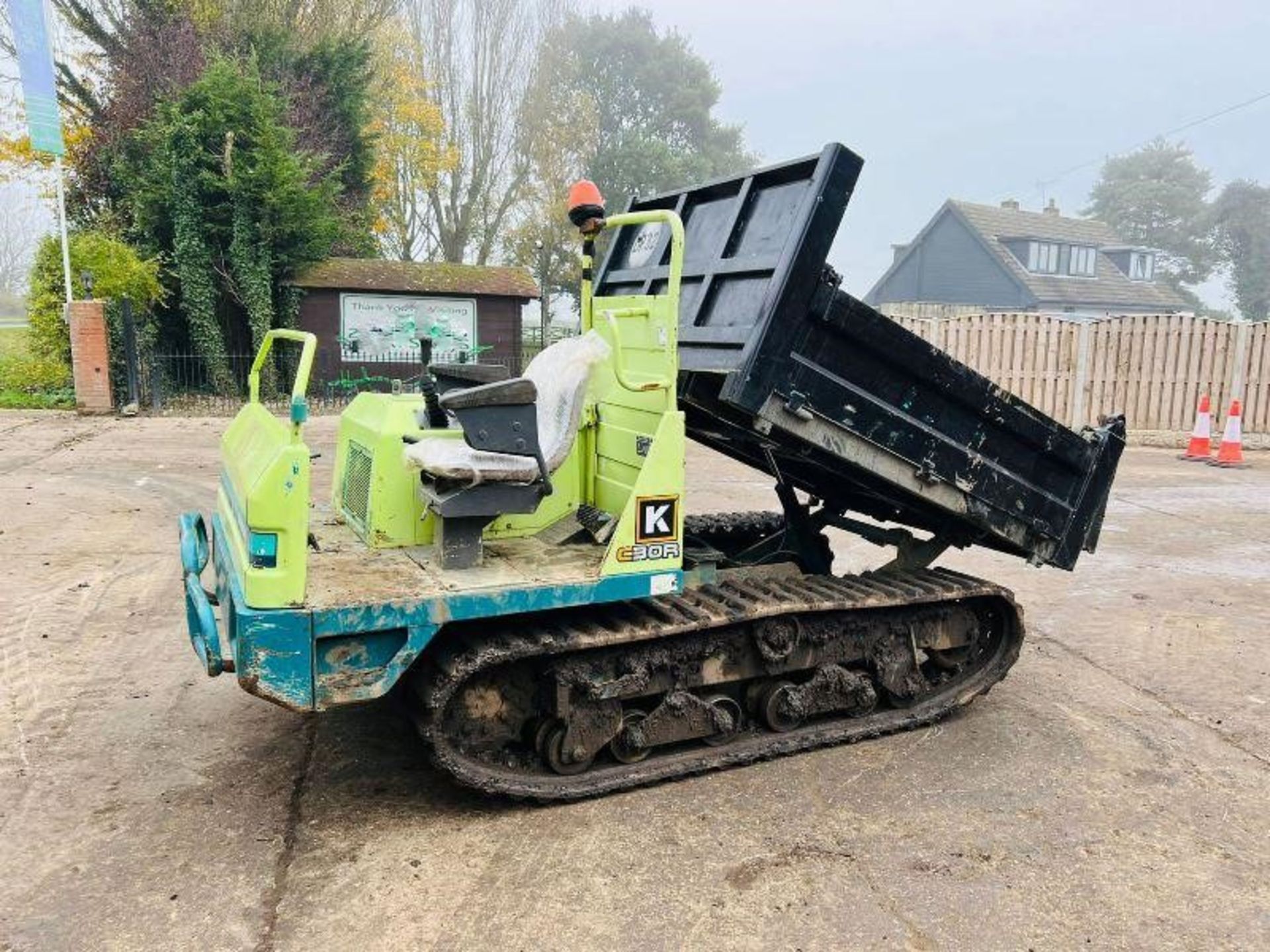 Yanmar C30r Tracked Dumper C/W Forwards & Reverse Dual Drive - Image 9 of 13