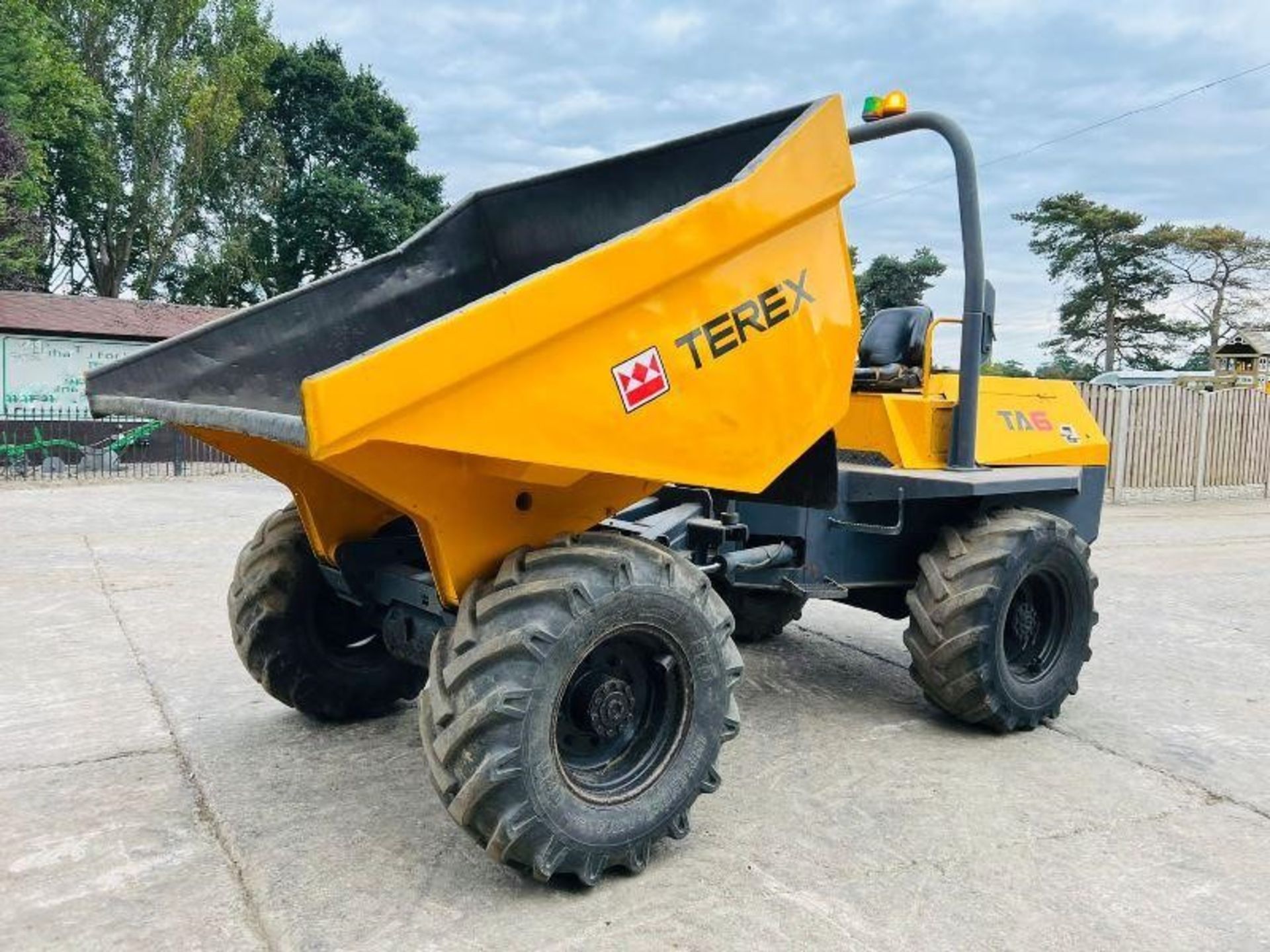 Terex Ta6 4wd Dumper * Year 2014 * C/W Role Bar - Image 10 of 12