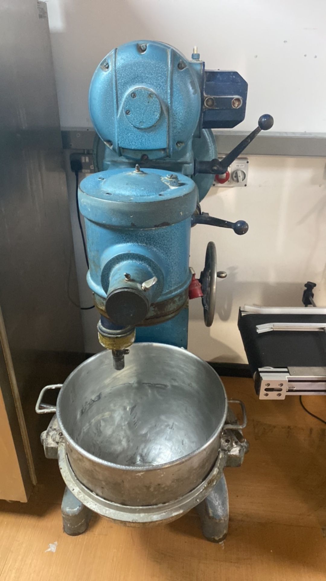 Blue Stand Mixer Stated to be working Untested Approximate Dimensions: Height - 172cm Width - 74cm - Image 2 of 5