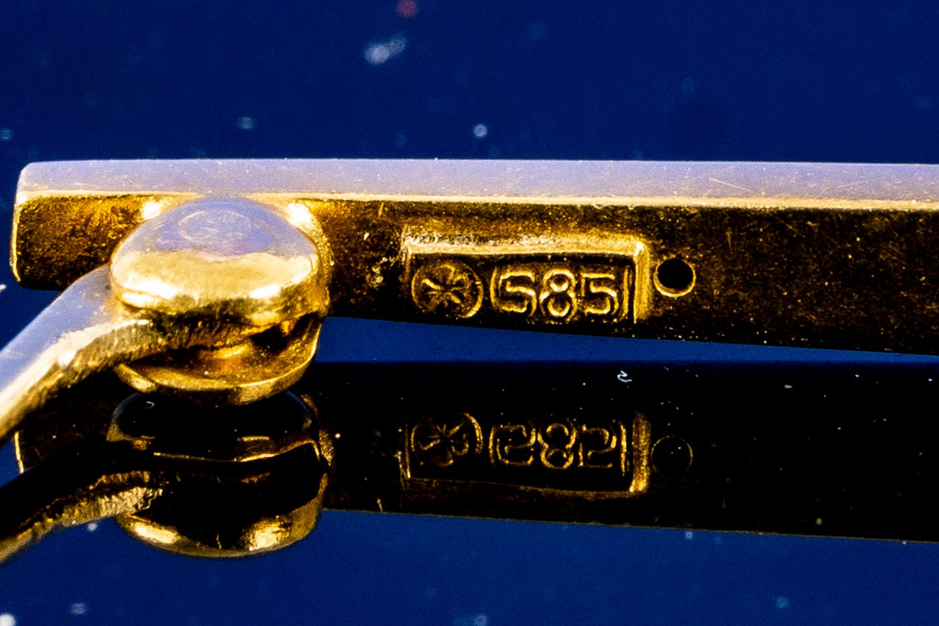 3teiliges Konvolut versch. 585er Gelbgold-Stabbroschen, Länge ca. 4,5 & 5,5 & 6,5 cm, Gesamtgewicht - Image 4 of 6