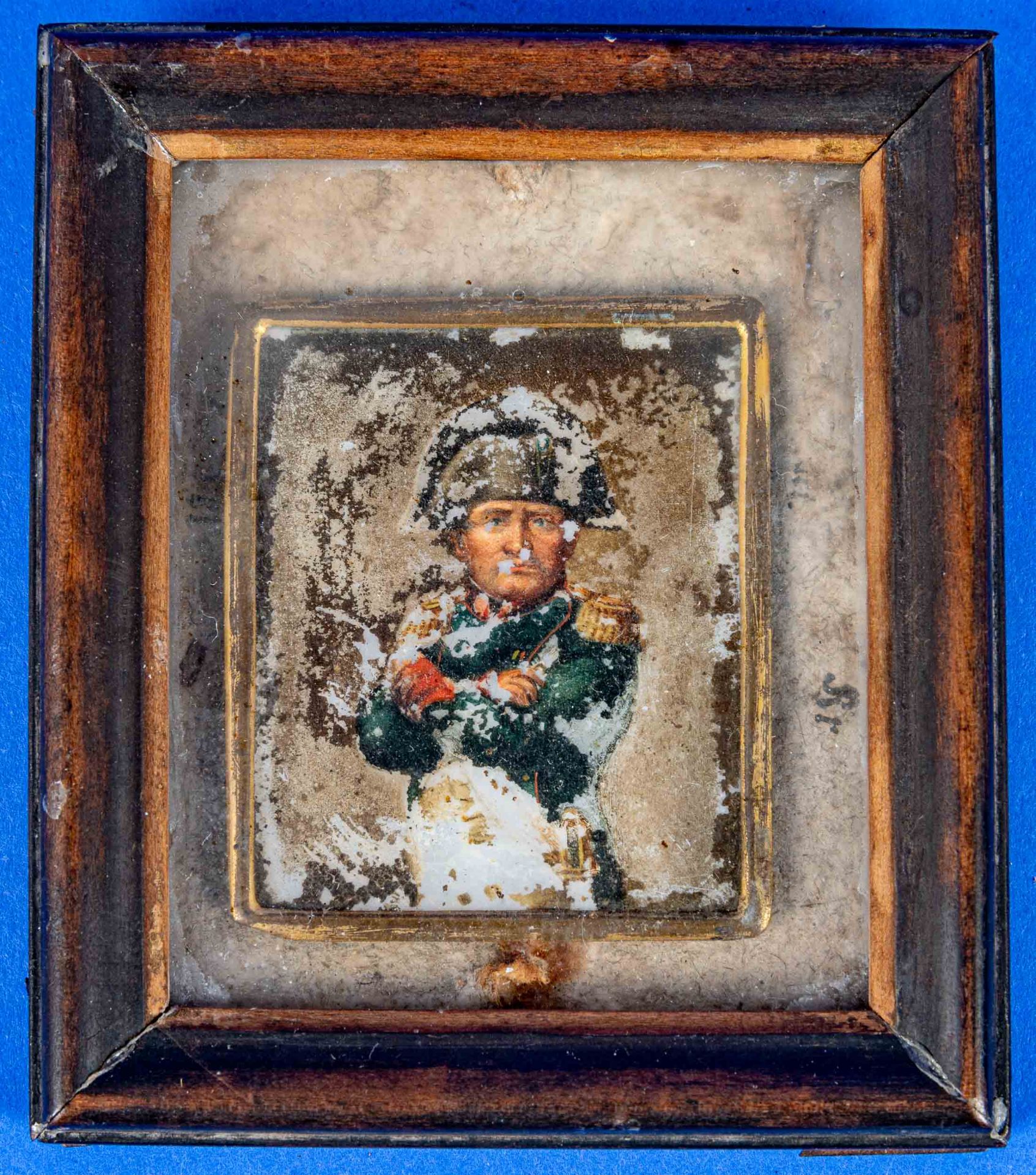 "Napoleon Bonaparte", Öl auf Blech, ca. 5 x 4,2 cm, fragmentarische Erhaltung, wohl um 1820/30, in