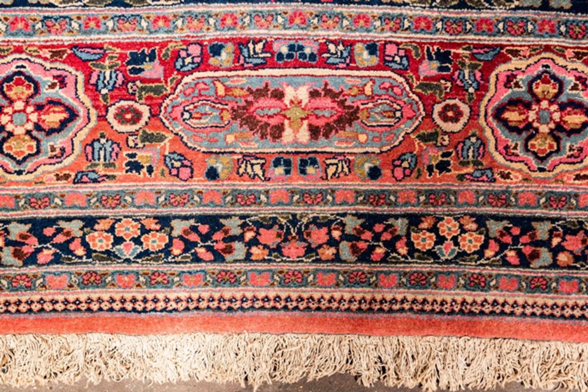 Großer Mesched aus Ostpersien, Schloss-Palastteppich antik, Anfang 20. Jhdt. Wolle geknüpft auf Bau - Bild 8 aus 14