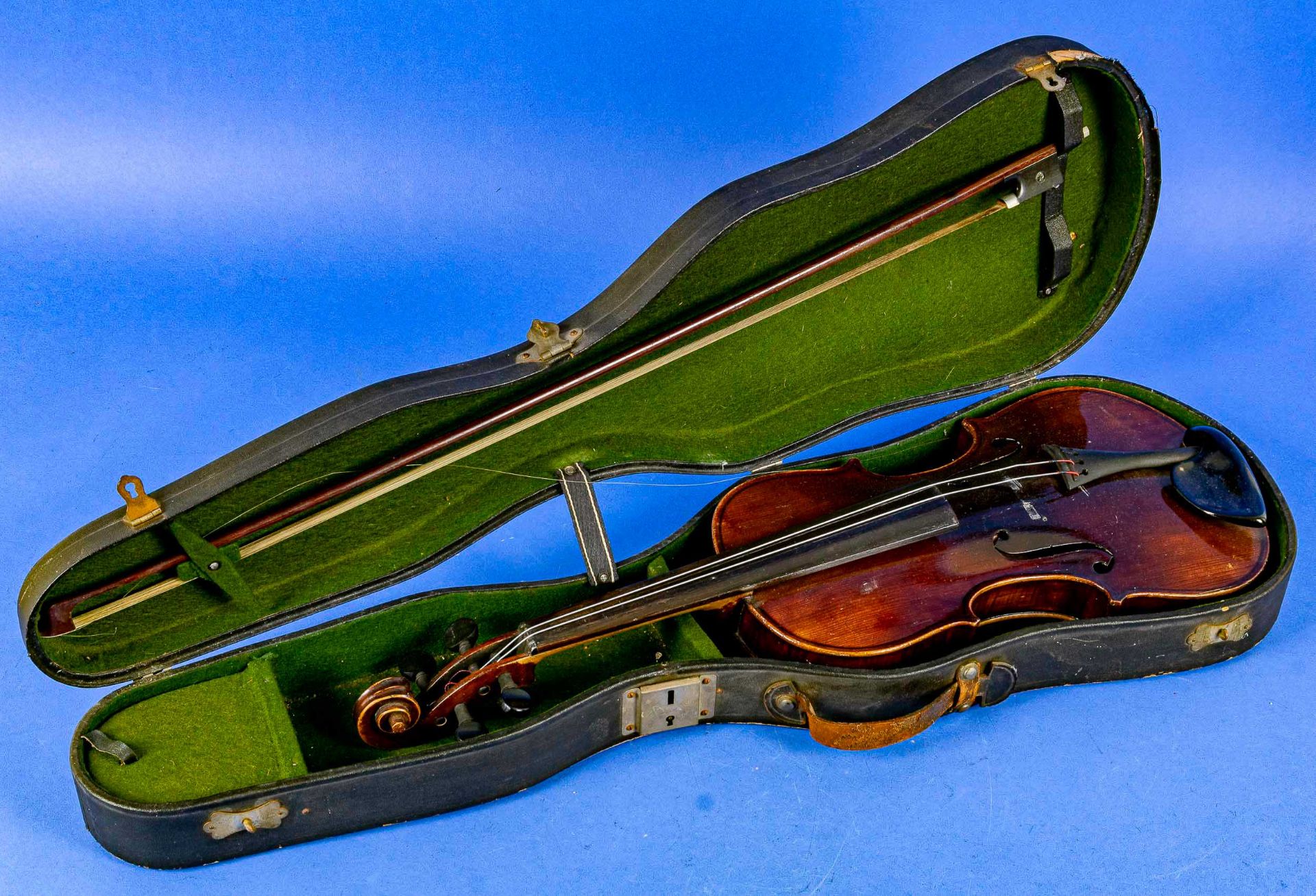 Alte Violine/Geige, deutsch um 1900/20, irreführendes Papieretikett bez.: "Josef Guarnerius fec.".