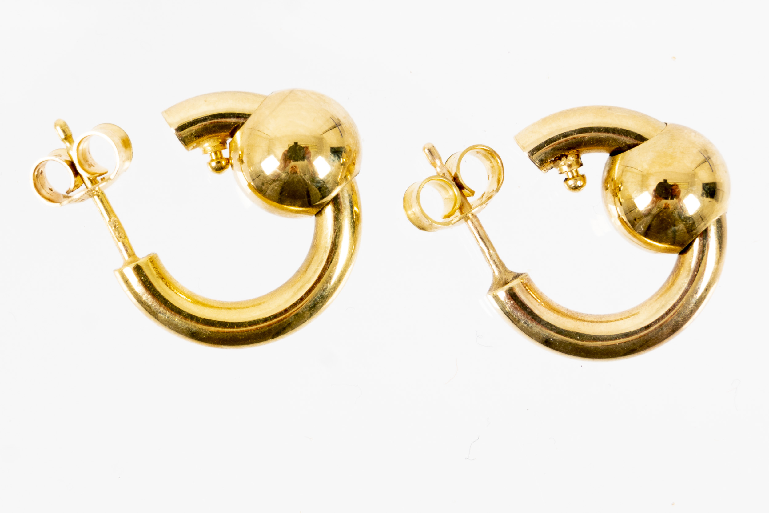3 Paar Ohrringe/Creolen je aus 333er Gelbgold. Versch. Alter, Größen, Formen & Erhalt. Zusammen ca. - Image 4 of 5