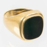 Klassisch eleganter 585er Gelbgold Siegelring, Ringplatte aus schwarzem Onyx, Innendurchmesser ca.