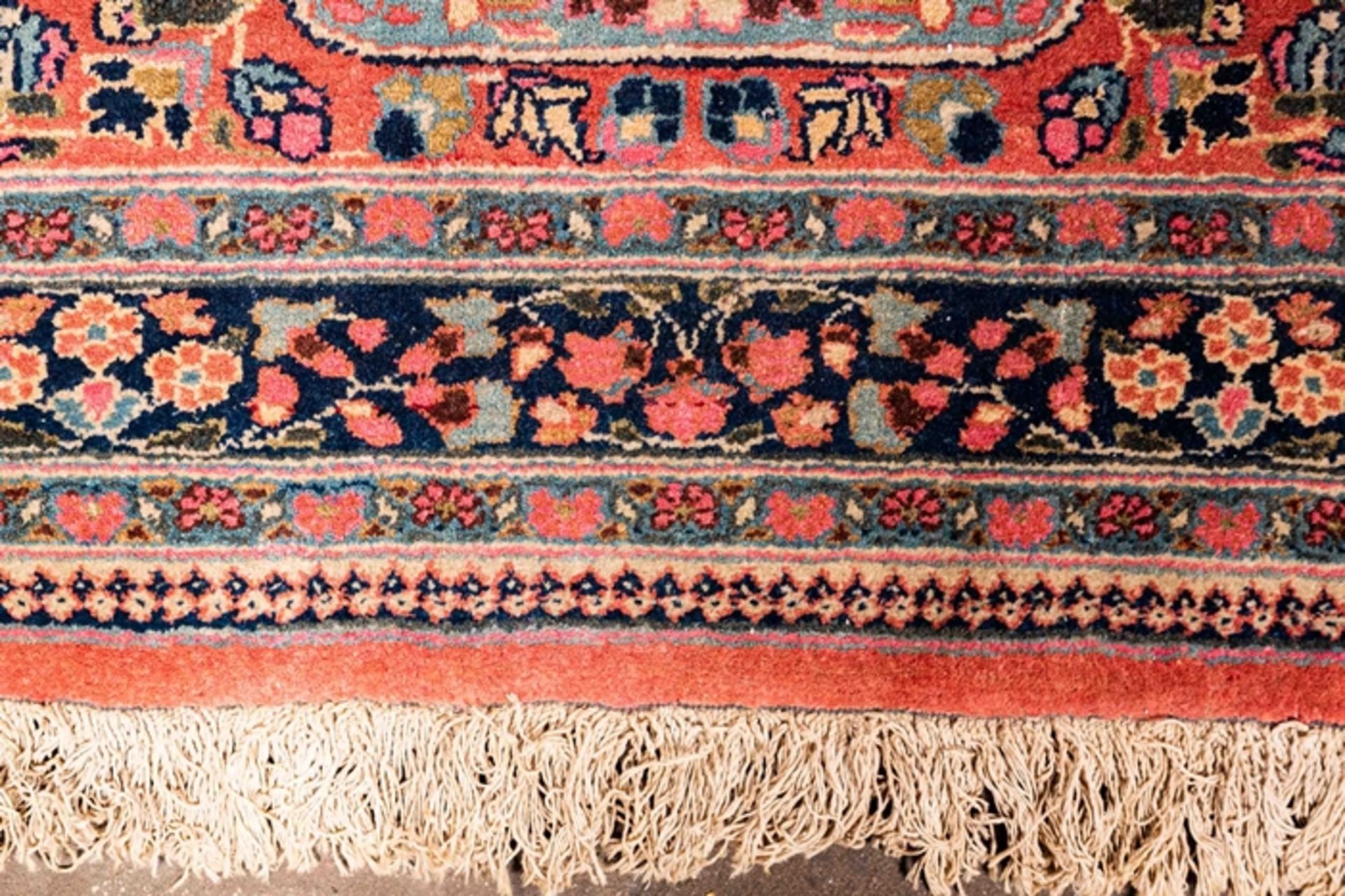 Großer Mesched aus Ostpersien, Schloss-Palastteppich antik, Anfang 20. Jhdt. Wolle geknüpft auf Bau - Bild 13 aus 14