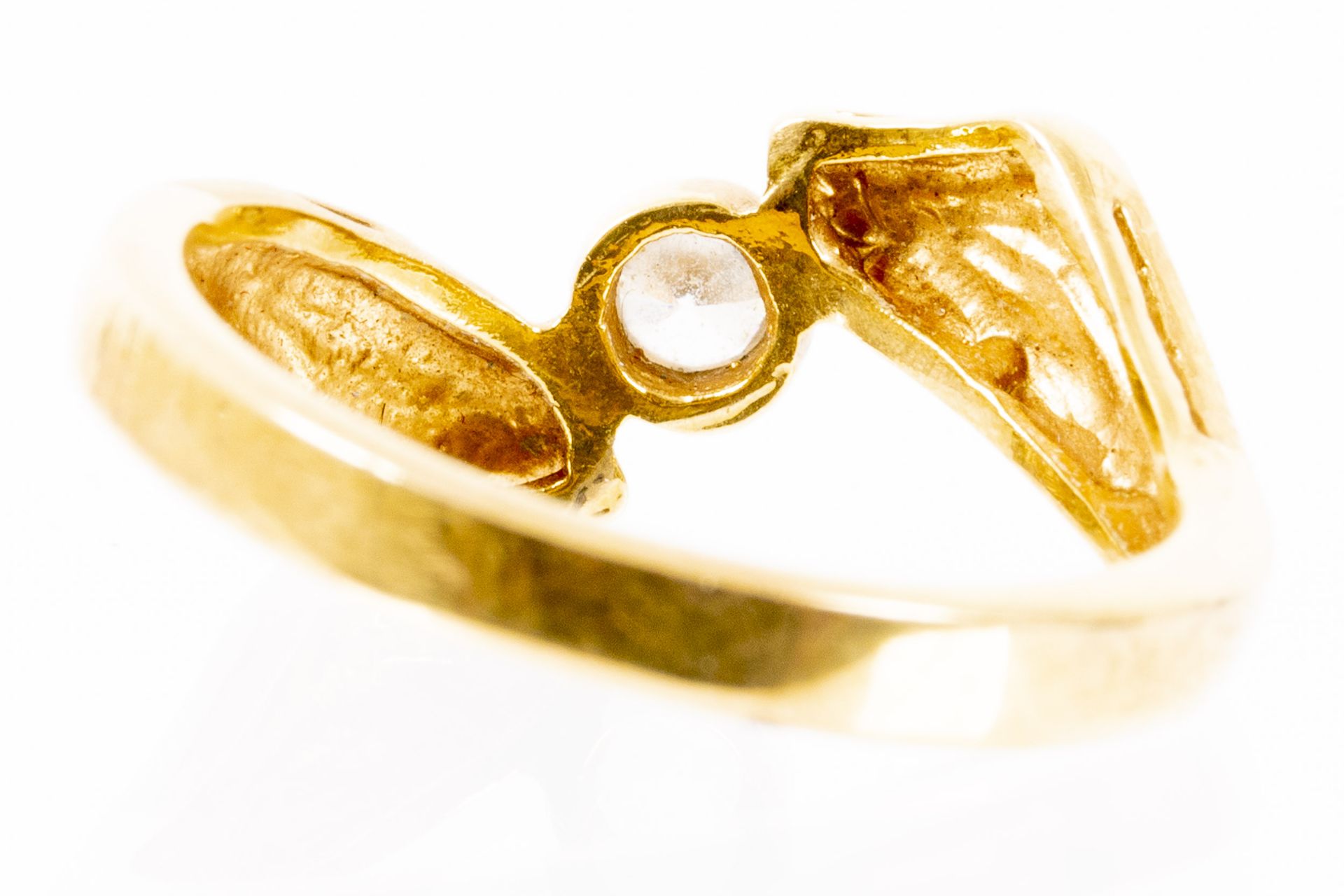 18 K Gelbgold-Ring mit Zirkonia-Besatz, Innendurchmesser ca. 18 mm, ca. 3,5 gr. brutto. - Bild 4 aus 5