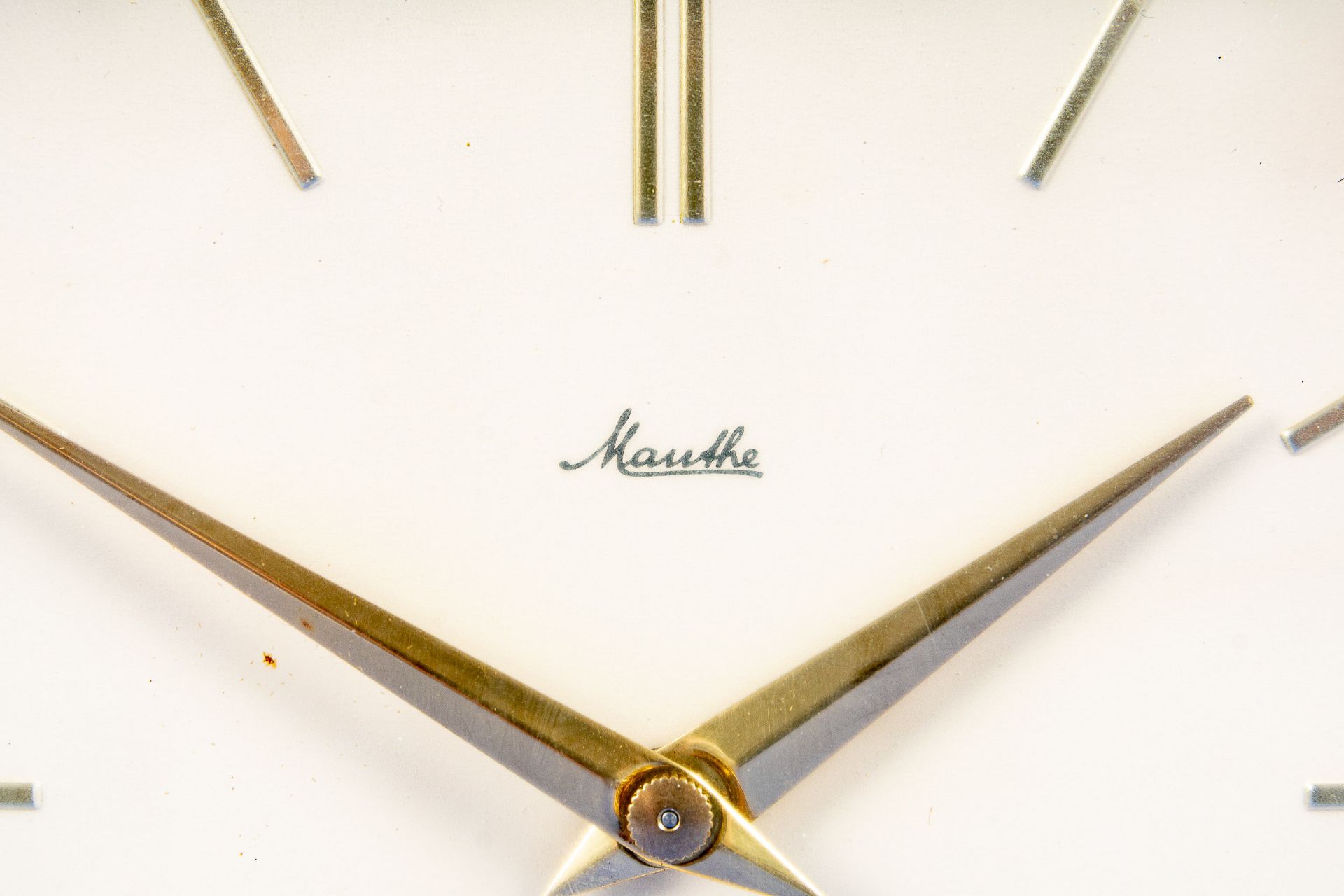 Ältere Buffet Uhr der Marke "Mauthe", Deutschland der 1950er/60er Jahre. Ungeprüftes, mechanisches - Image 4 of 7