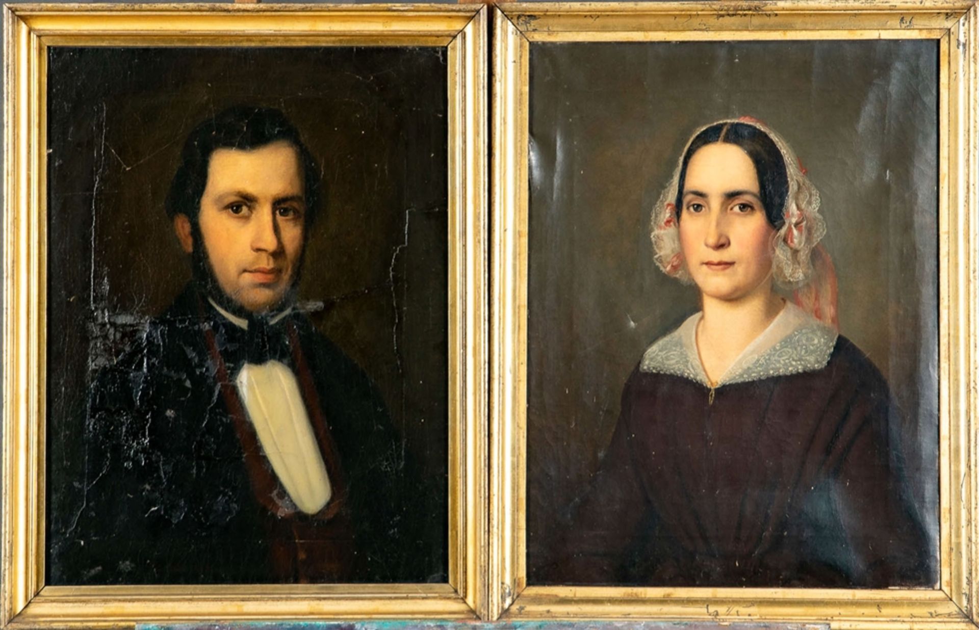 Paar Portraits. Gemälde, Öl auf Leinwand, je ca. 55 x 44 cm, Biedermeier um 1830, das stärker besch