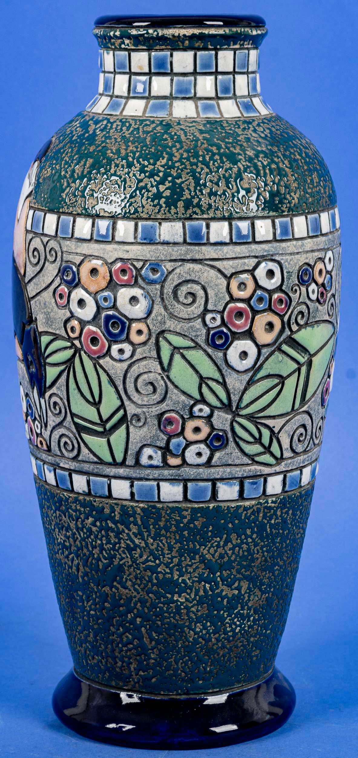 Große Jugendstil Keramikvase, polychromer Vogel & Floraldekor, Amphora-Werke Riessner, Turu-Teplitz - Image 2 of 9