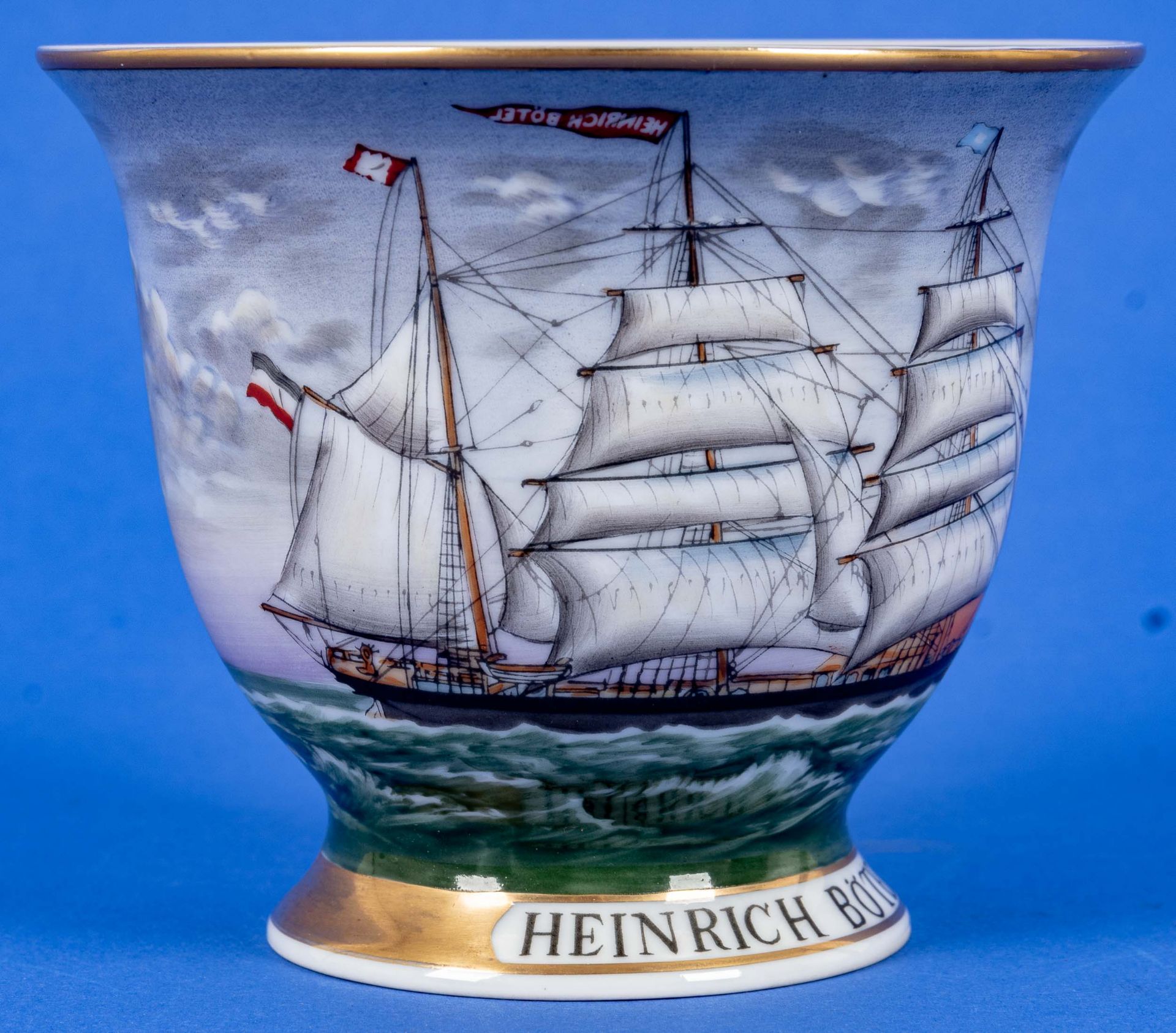 "HEINRICH BÖTEL" - CAPTAIN'S CUP Hamburg, limitierte Auflage No. 391/1000. Zweiteiliges Gedeck in s - Bild 4 aus 12