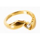 18 K Gelbgold-Ring mit Zirkonia-Besatz, Innendurchmesser ca. 18 mm, ca. 3,5 gr. brutto.