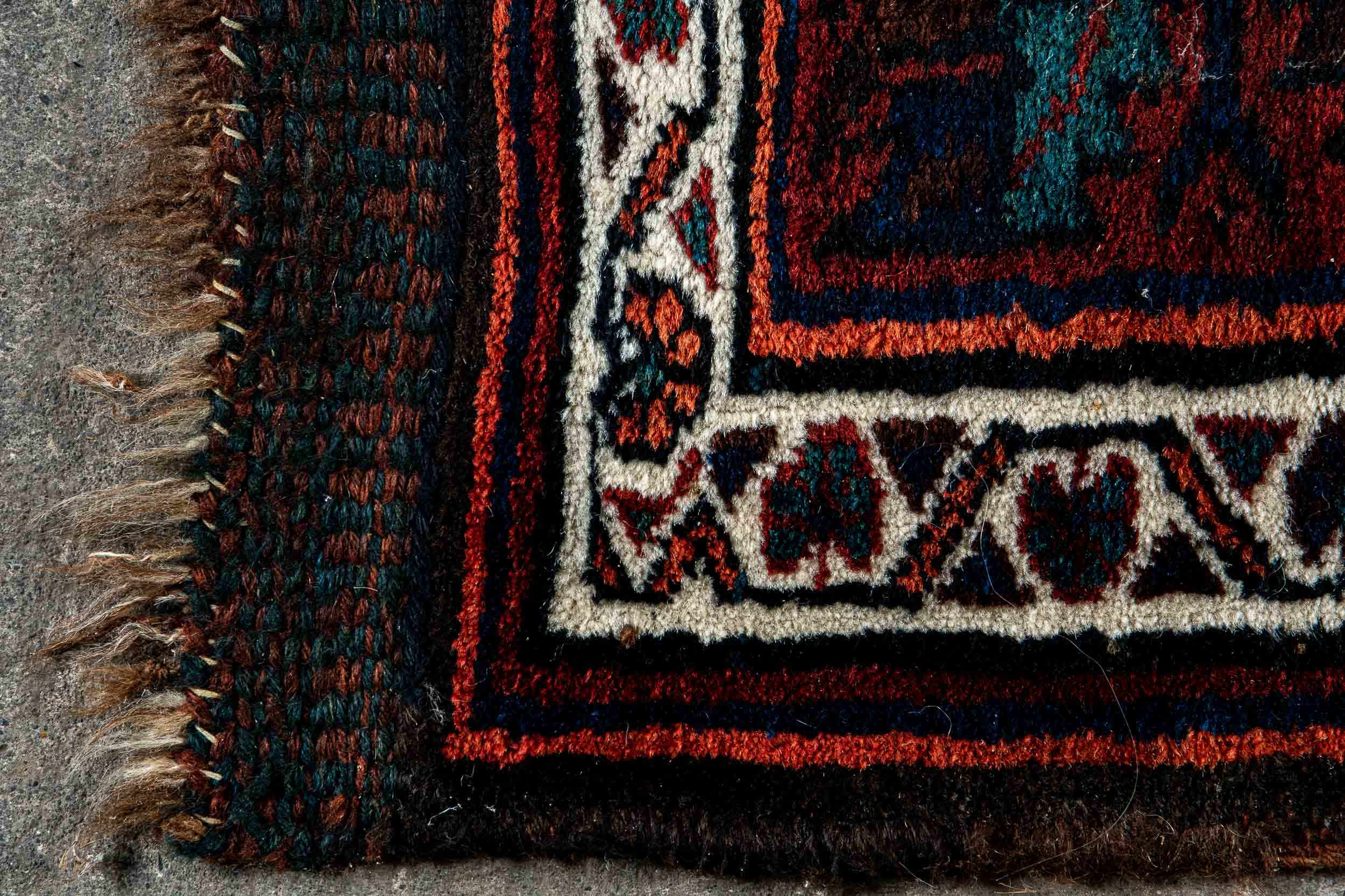 Älteres Zwischenmaß, YALAMEH, Nomaden Knüpfung, Wolle auf Wolle, ca. 225 x 126 cm. Abstrakter geome - Bild 2 aus 6