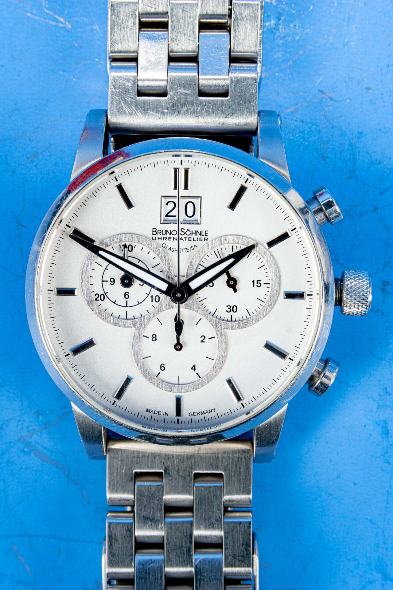 Chronograph aus 2009, Stahl, Herrenarmbanduhr: "Bruno Söhnle, Uhrenatelier, Glashütte / Sa(chsen). 