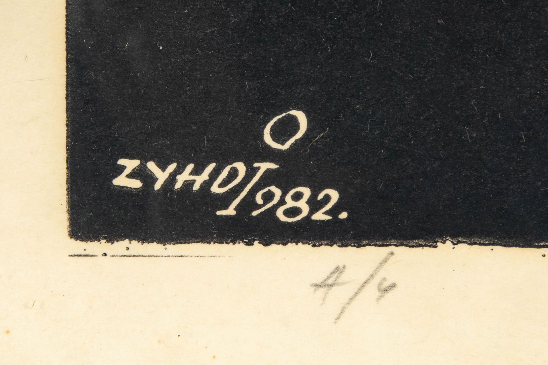 Hinter Glas gerahmter Linolschnitt (?), Platte ca. 35 x 50 cm, unten links bezeichnet: Zyko 1982, s - Image 7 of 7