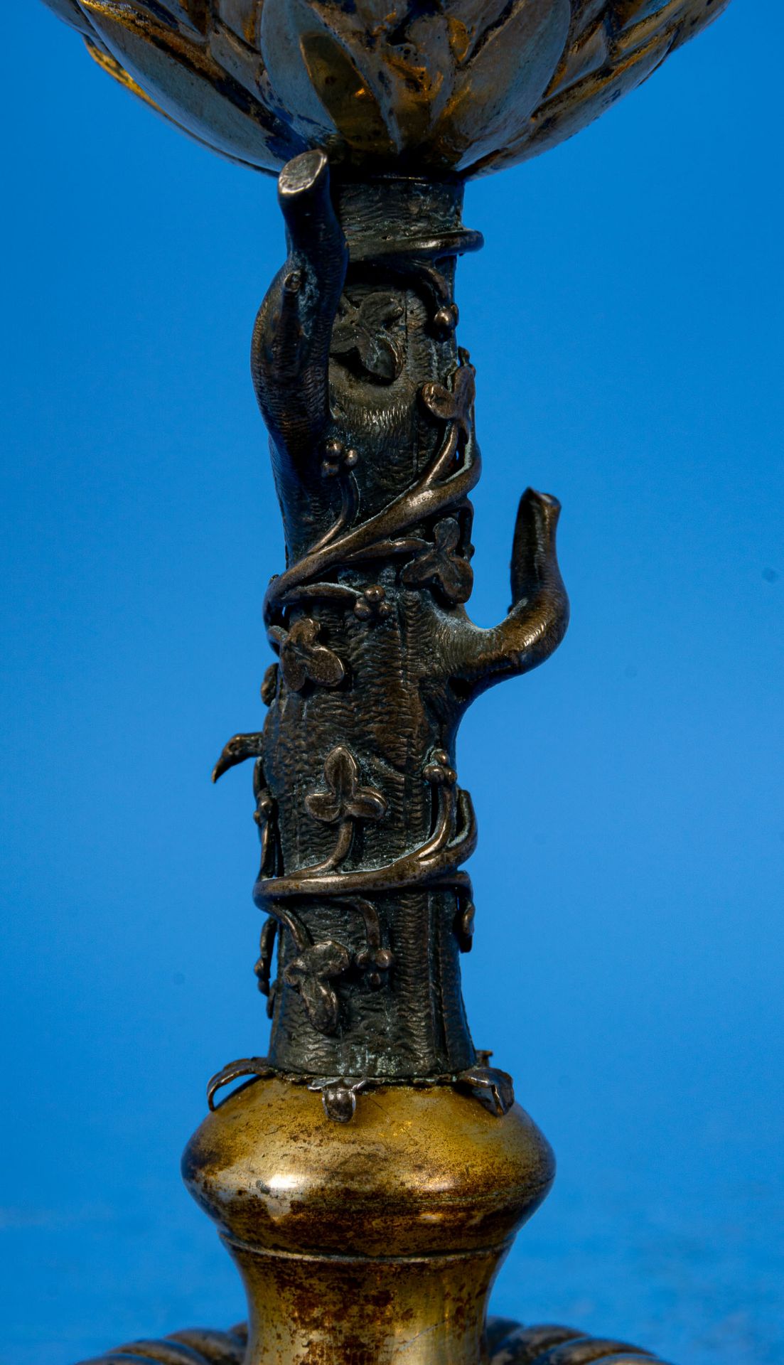 Antiker Ananas-Pokal, Silber, teilweise vermeilt/vergoldet. Von Fasan bekrönter Deckel, der untere  - Bild 16 aus 17