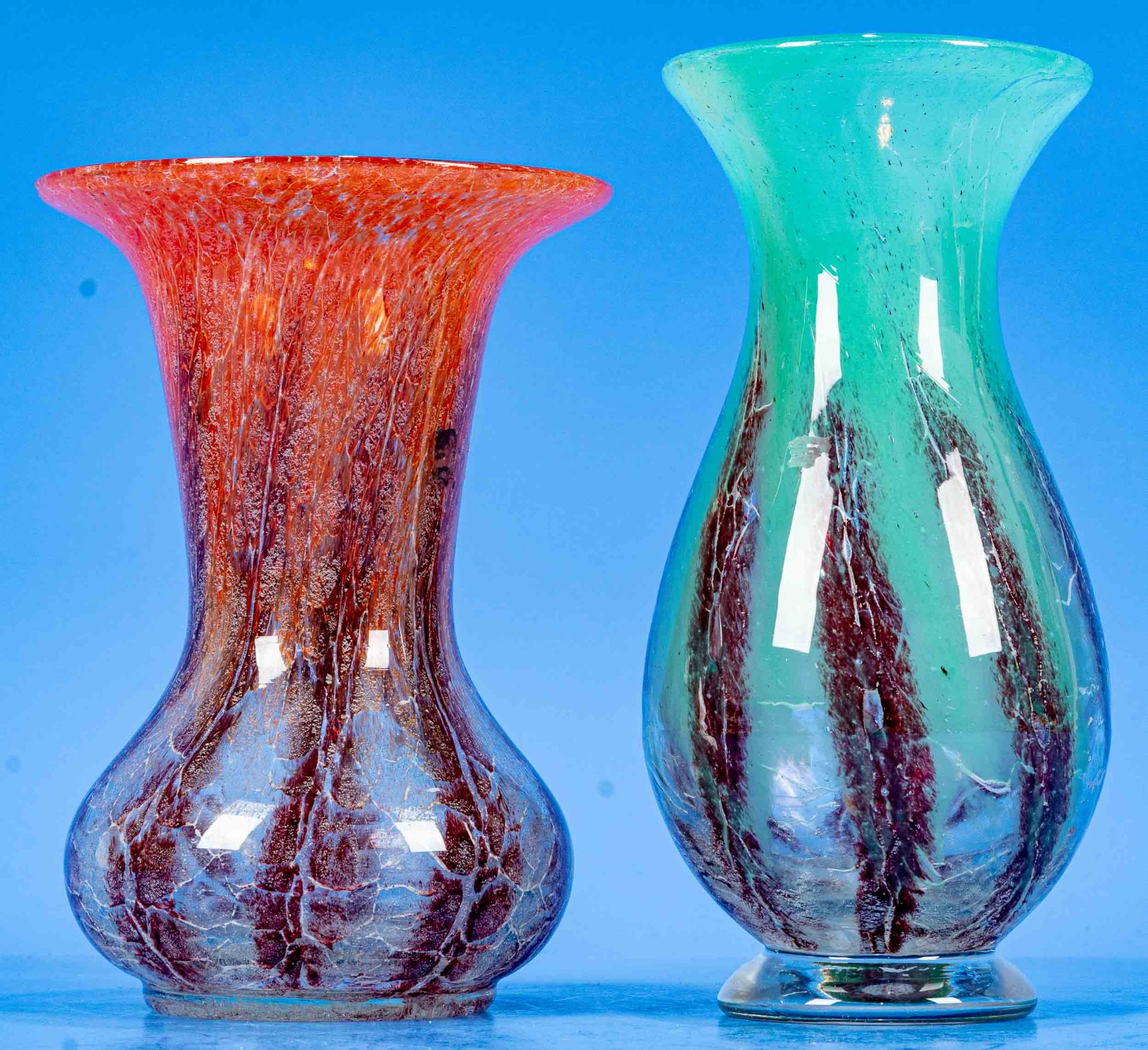 2 verschiedene WMF Ikora Glasvasen der wohl 1950er/60er Jahre, mit roten Schlieren durchwirkte Gläs - Image 2 of 5