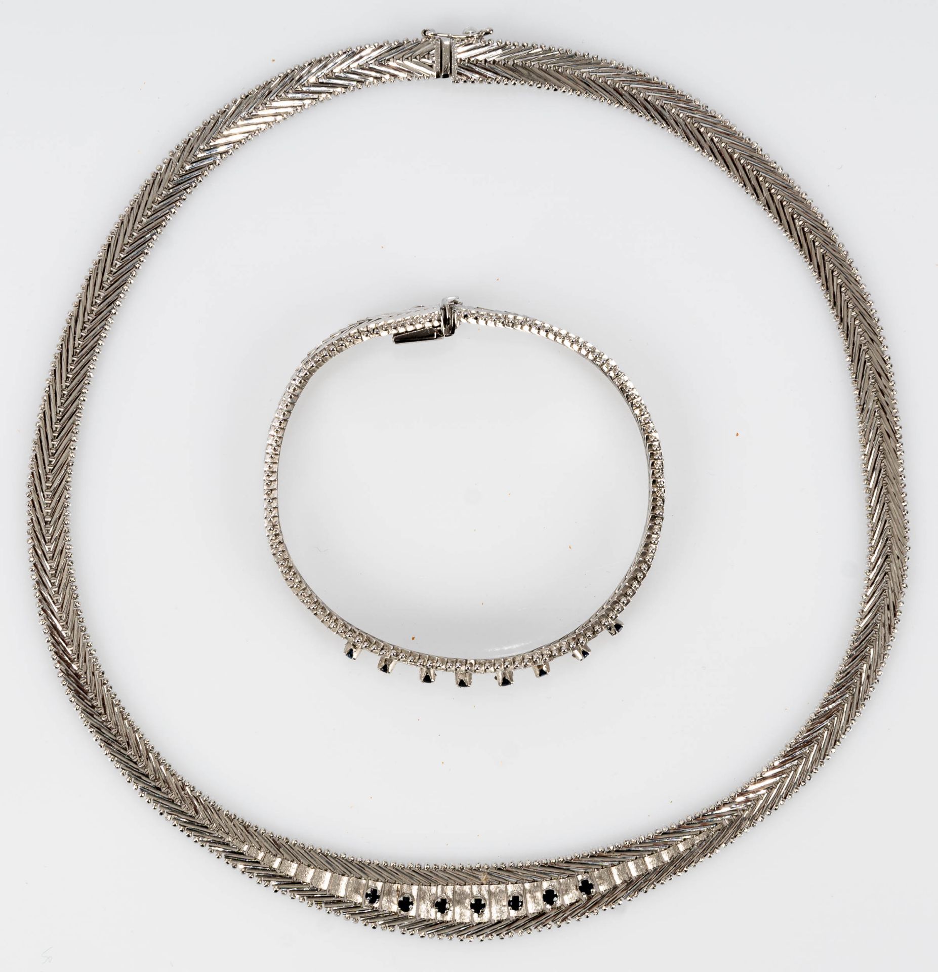 2teiliges Schmuckset, bestehend aus: Collier mit passendem Armband, weißgoldfarbiges 835er Silber m - Image 2 of 6