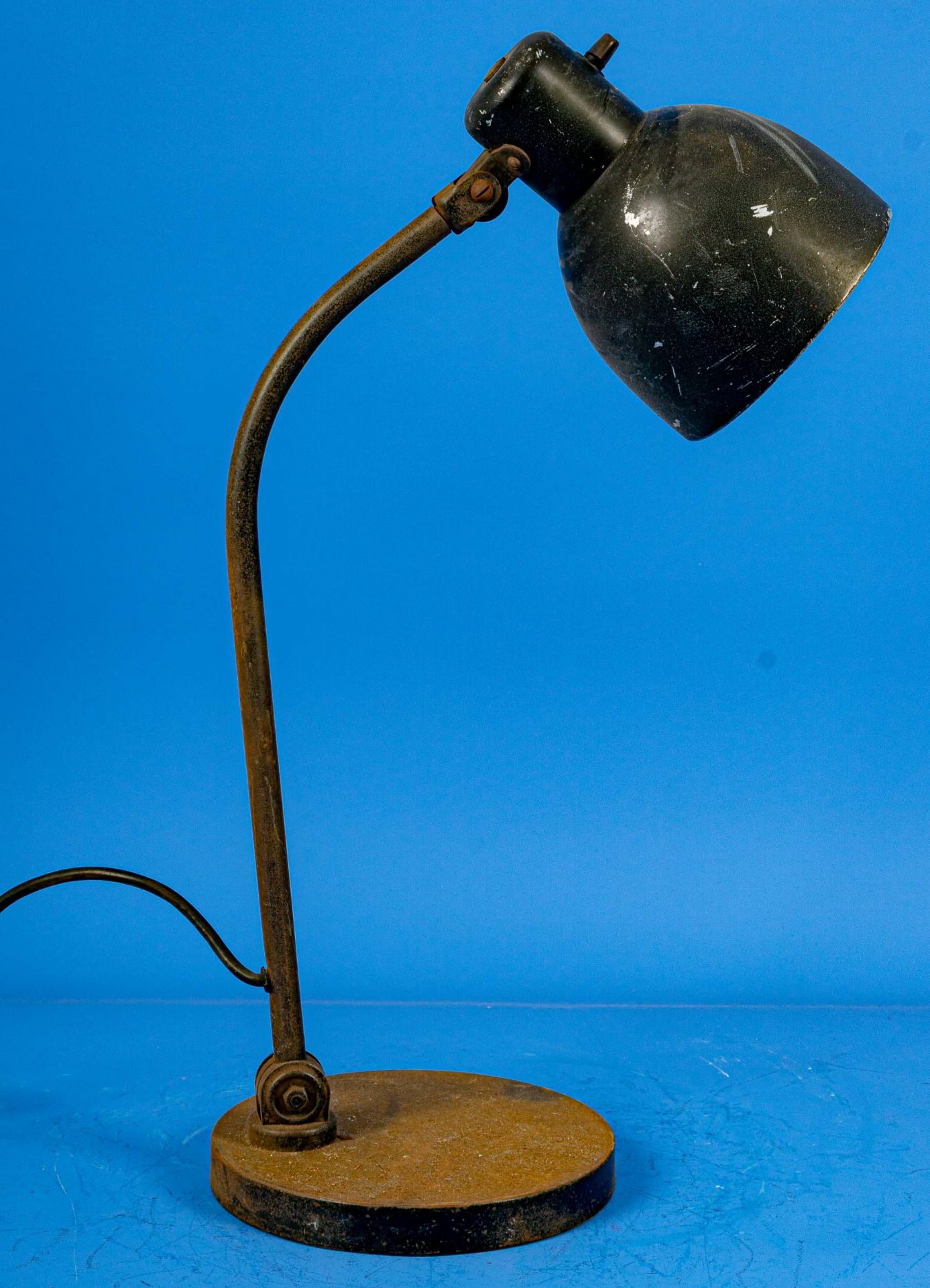 Ältere Tischlampe der wohl 1920er/30er Jahre der Marke HALA, runder Standfuß mit beweglichem Leucht - Image 3 of 6