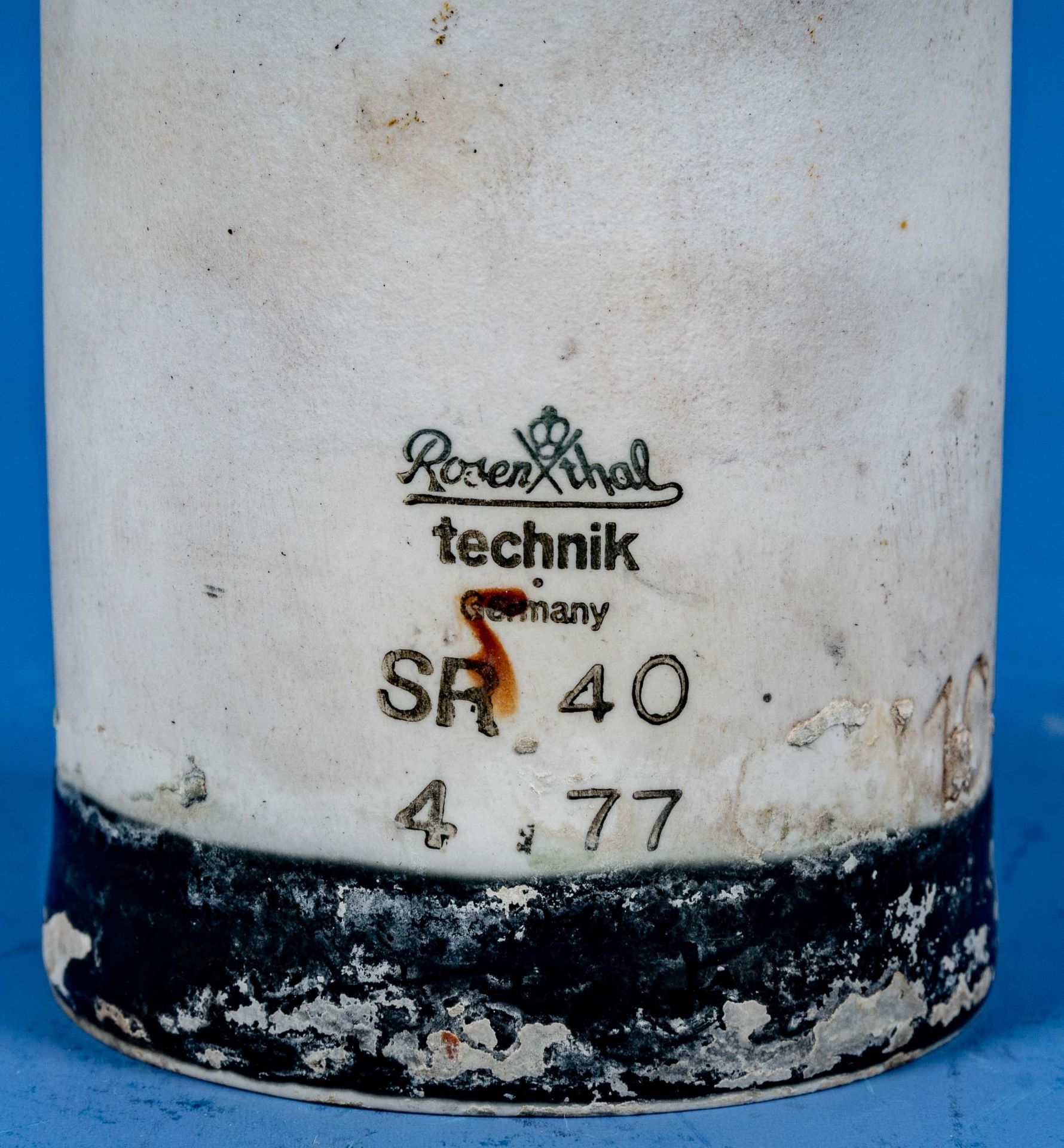 "Handschuh-Model" - Rosenthal, "Technik"-Weißporzellan, Modell-Nr. "SR 40 - 4 - 77" bzw. "1049/7". - Image 5 of 10