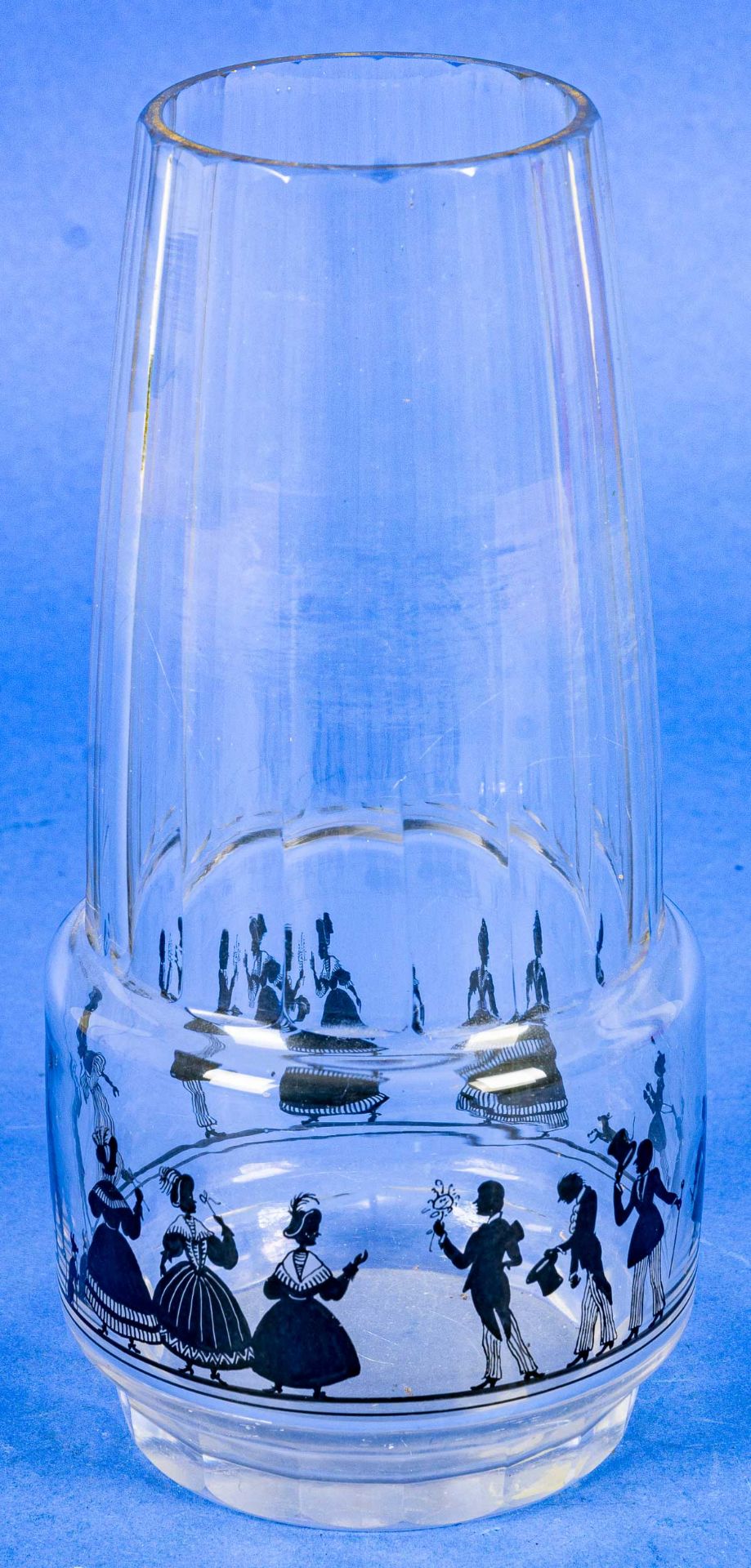 Elegante Tischvase, Glasfachschule HAIDA/Steinschönau um 1910/15, farbloses vertikal geschliffenes