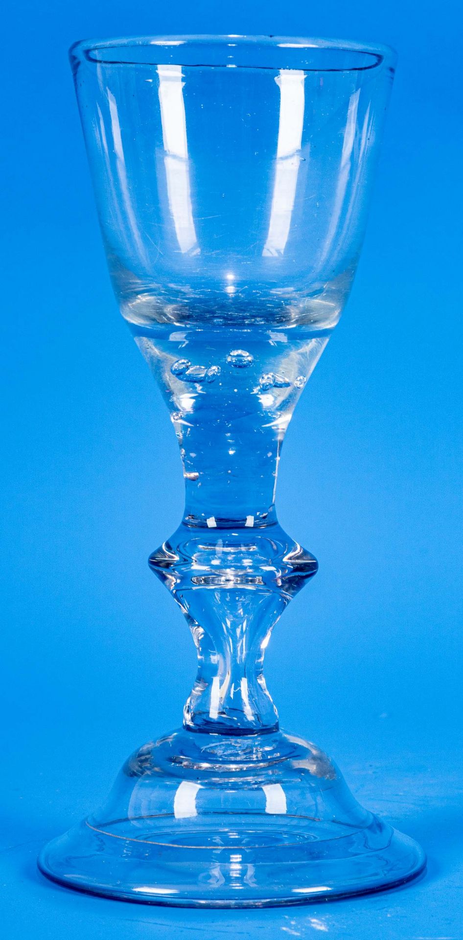 Antikes Süßweinglas, 1. Hälfte 19. Jhdt., wohl aus der norddeutschen Glasbläserei in Lauenstein sta - Image 2 of 5