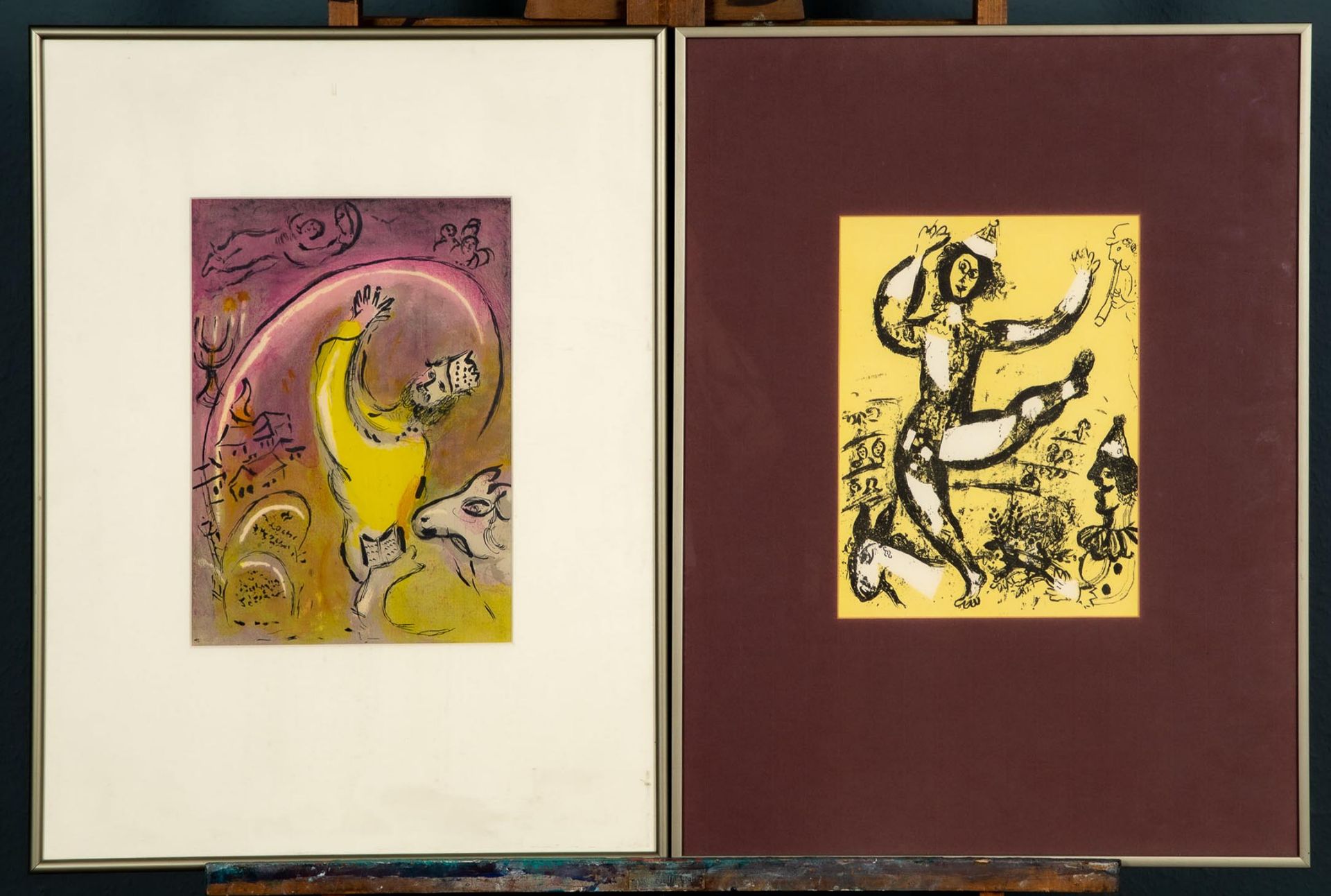Paar hinter Glas gerahmter multipler Lithografien des Marc Chagall, 1 x "Salomo", ca. 35 x 26 cm (P