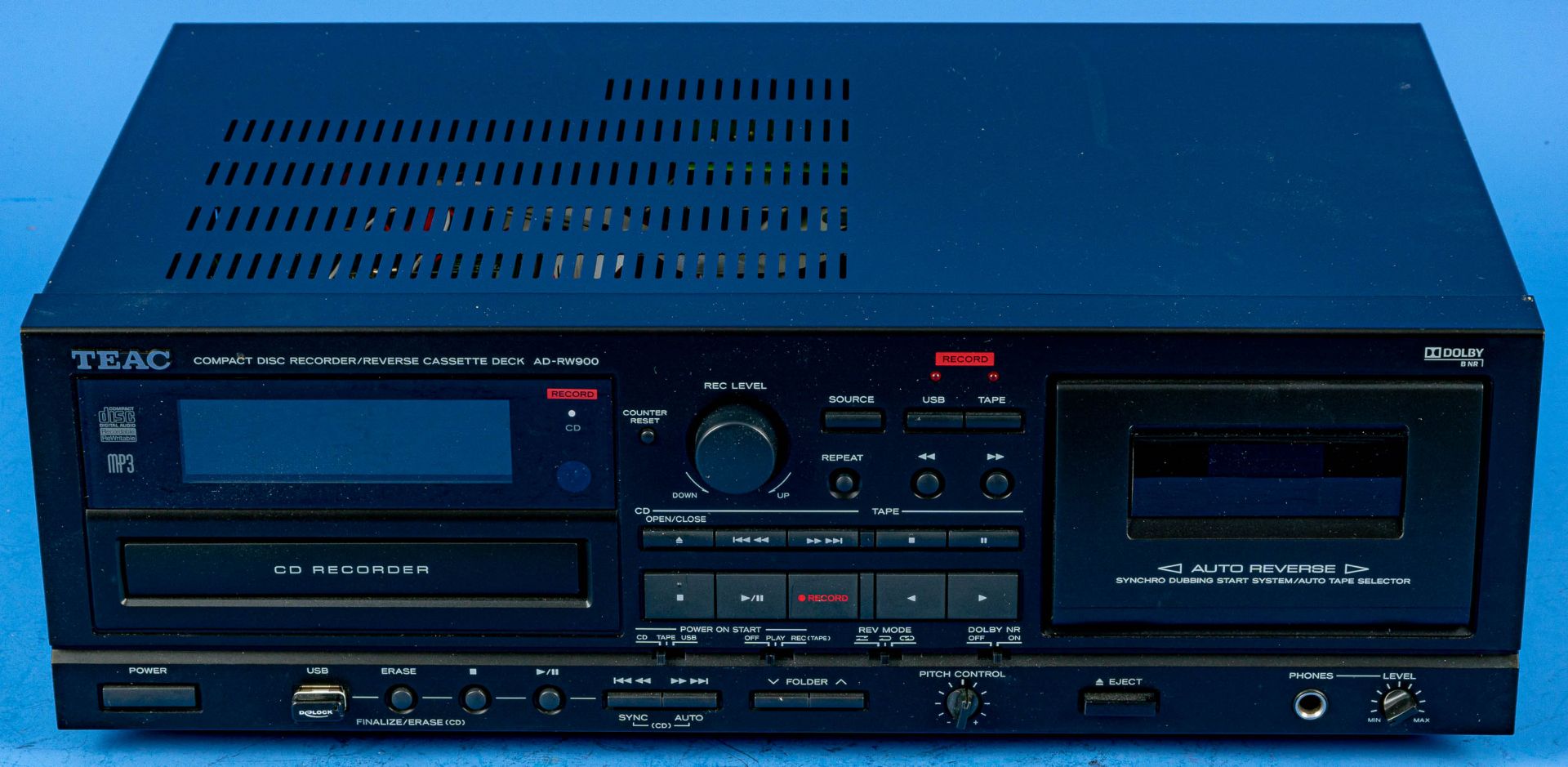 TEAC COMPACT DISC RECORDER/REVERSE CASSETT DECK" AD-RW 900. War bis zum Schluss in Funktion, Funkti