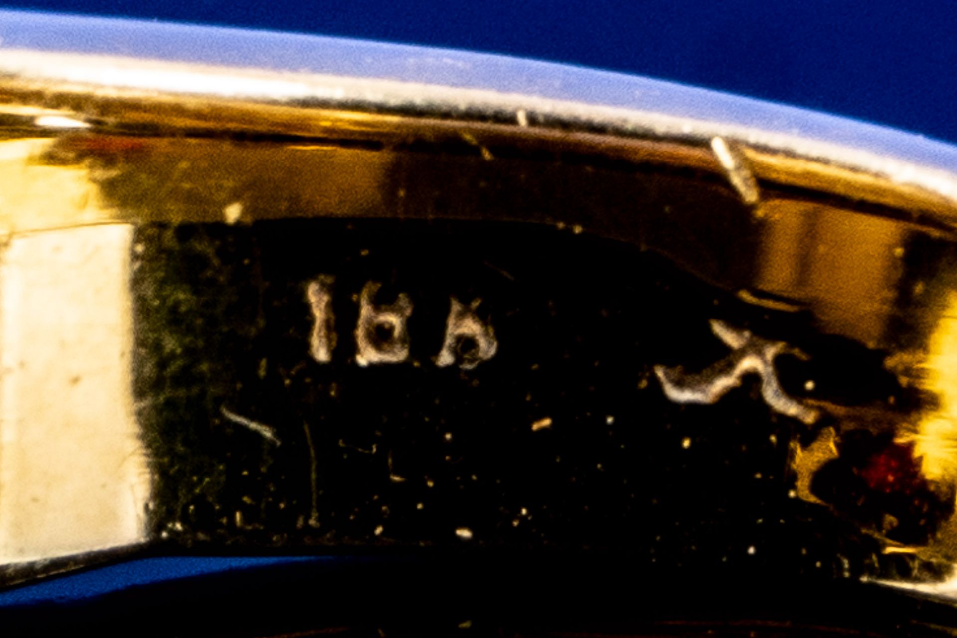 Eleganter 18 K Gelbgold-Ring mit eingefassten Diamanten und Rubintropfen, Innendurchmesser ca. 17 - - Image 5 of 5