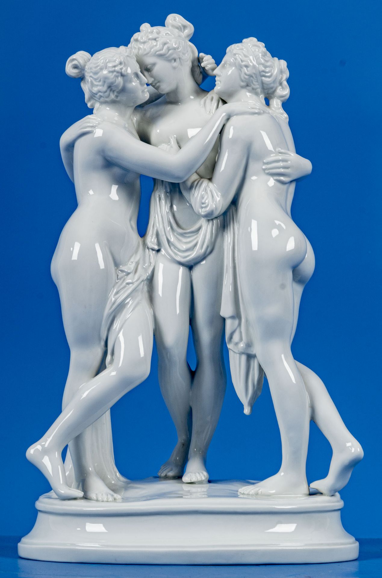 "Die 3 Grazien", thüringisches Weißporzellan der Marke Gräfenthal, Ausformung des späten 20. Jhdts. - Bild 2 aus 13