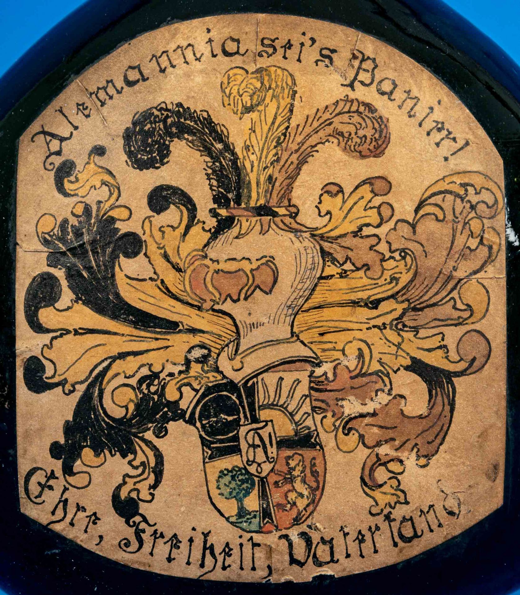 "Alemannia sei's Panier" - studentische Weinflasche mit handgemachtem, bräunlichem Papieraufkleber, - Image 3 of 5