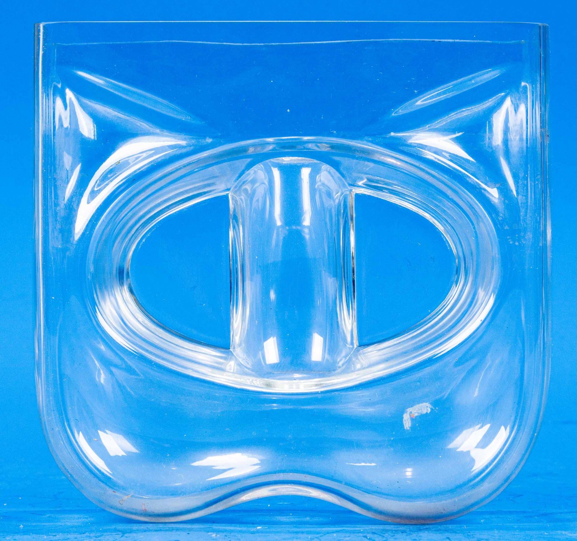 Designer-Tischvase der Marke Peill, farbloses Klarglas in nicht alltäglicher Formgebung; unbeschädi - Image 3 of 7