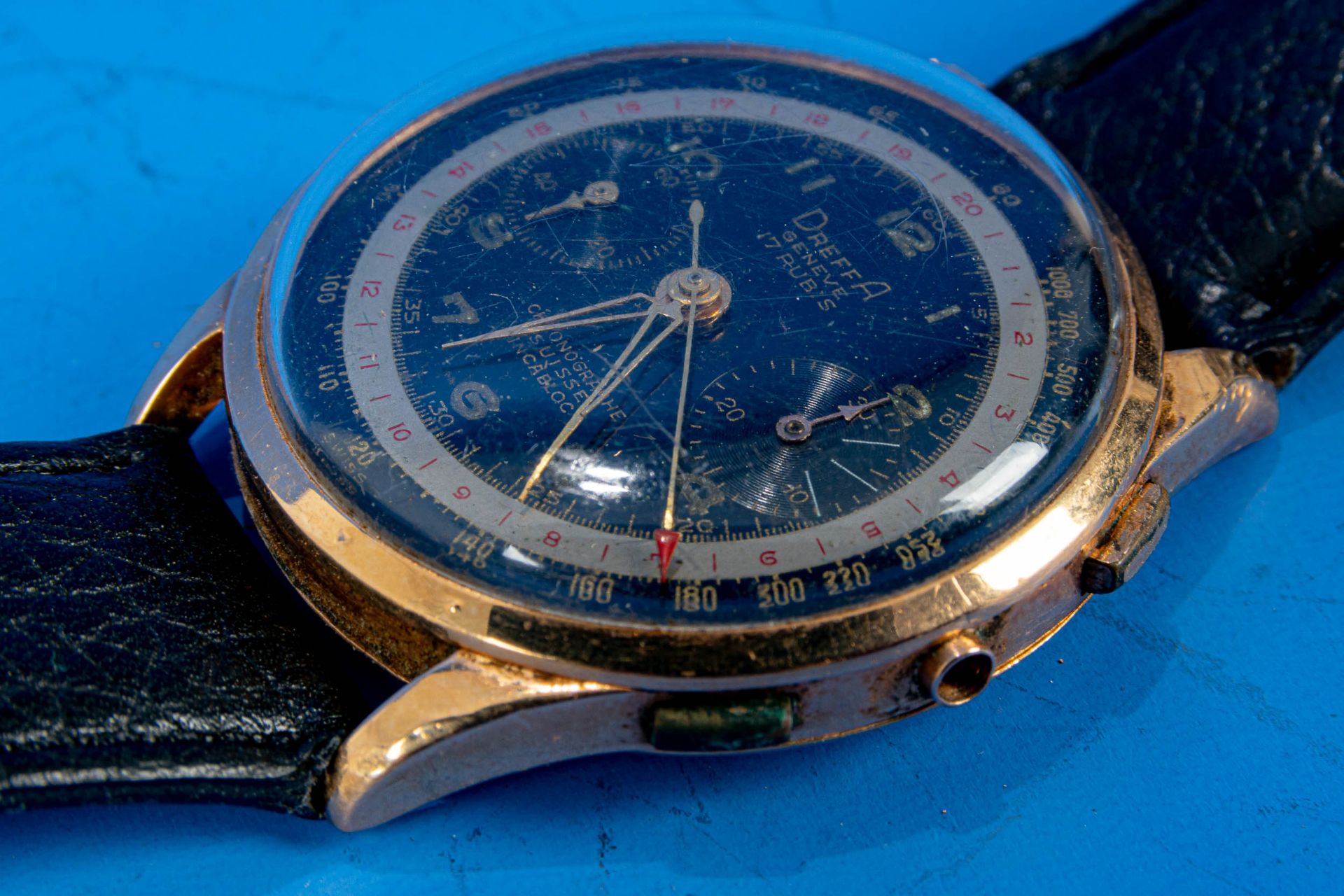 "DREFFA" - Chronograph Herrenarmbanduhr. Ungeprüftes Uhrwerk in 18 k Gelbgoldgehäuse an getragenem  - Bild 4 aus 6