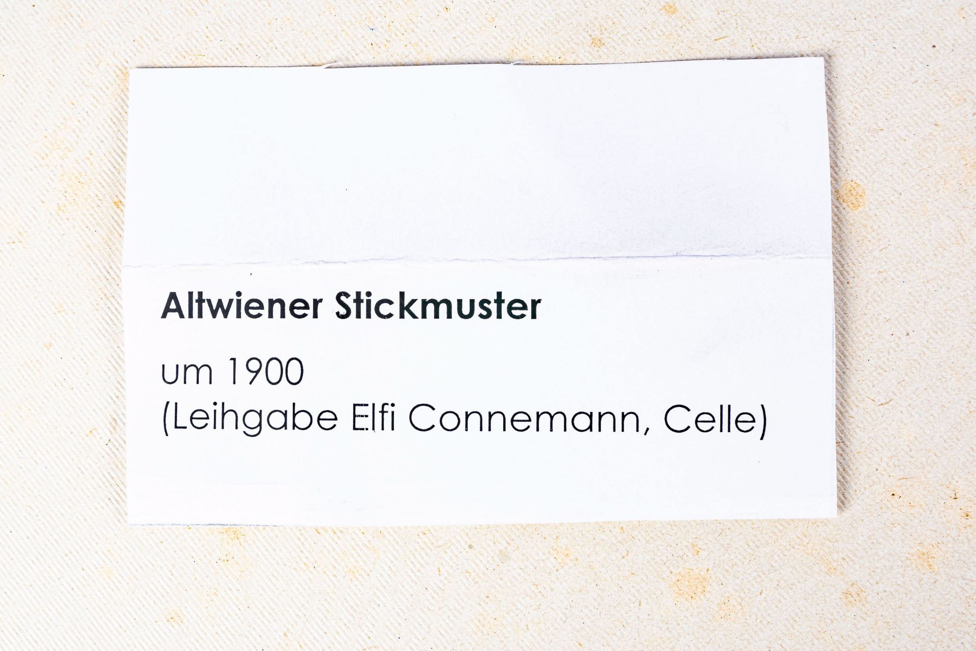 "Alt Wiener Stickmuster" und "Stickmuster der Renaissance". 2 Faksimile-Bücher mit Stickmustern (un - Image 4 of 6