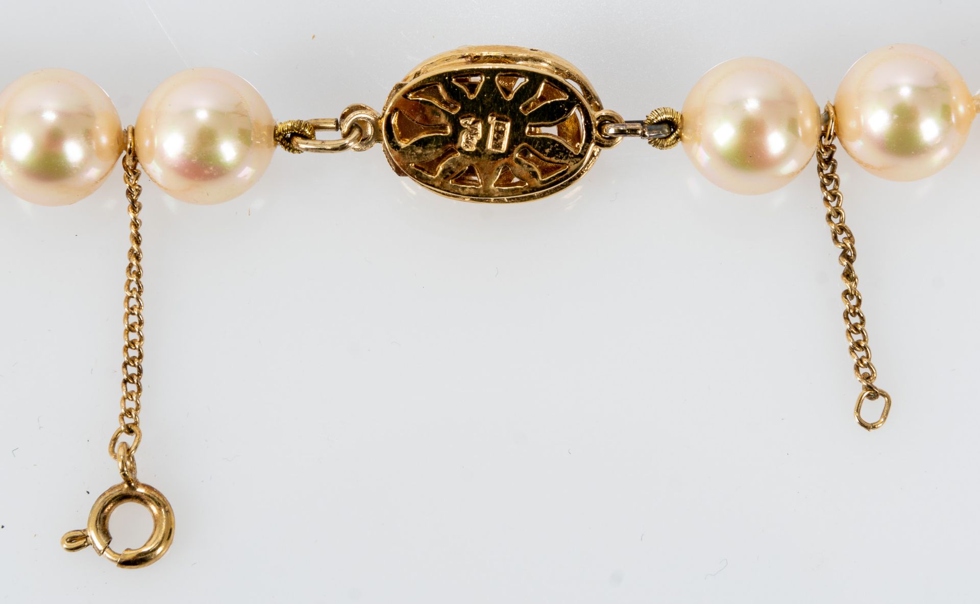 Schwere MAJORICA-Perlenkette, einzeln geknotet, Länge ca. 63 cm, champagnerfarbener Lüster, der Sic - Image 7 of 9