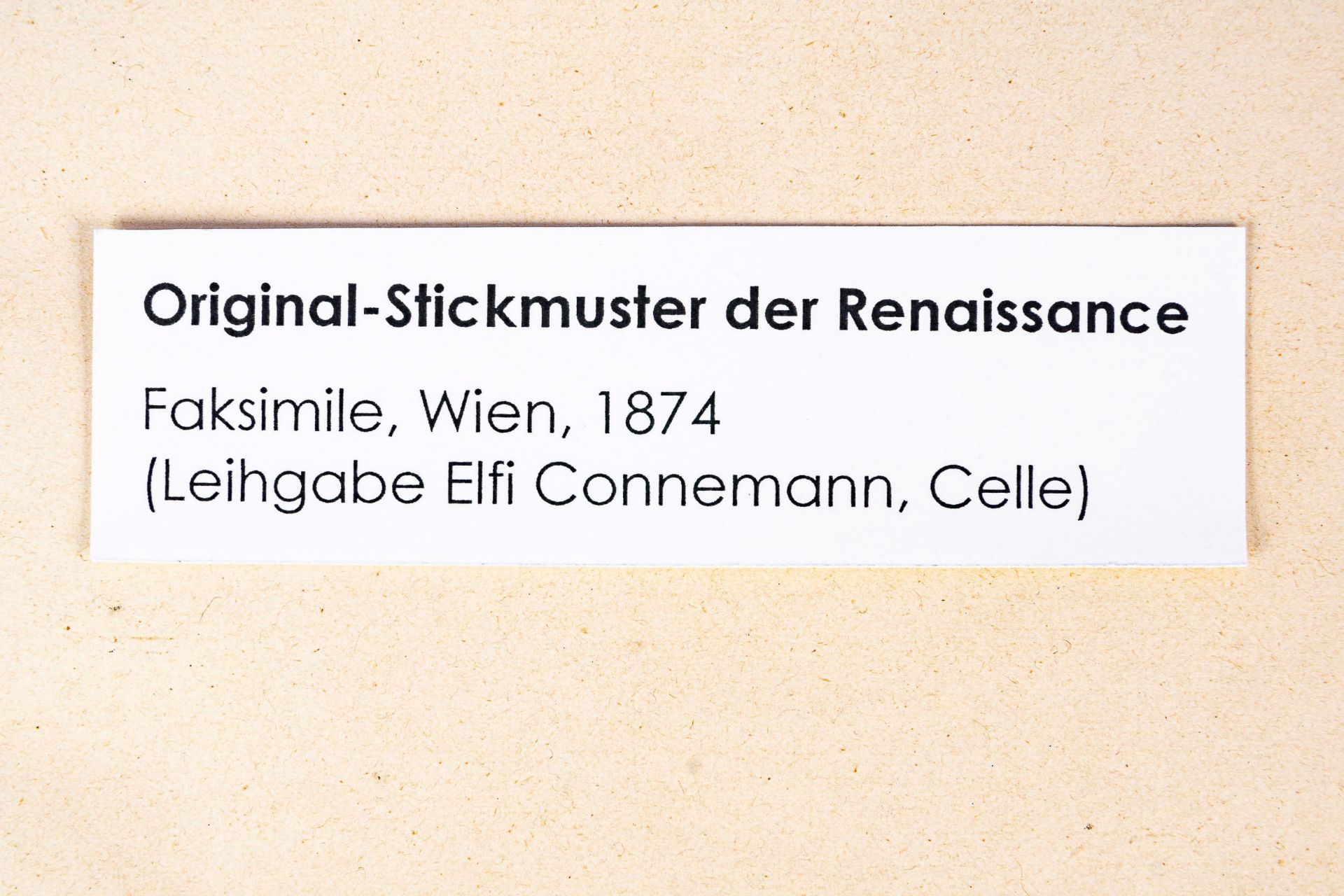 "Alt Wiener Stickmuster" und "Stickmuster der Renaissance". 2 Faksimile-Bücher mit Stickmustern (un - Image 3 of 6
