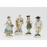 Vier Figuren - Kavalier, Gärtnerin, Bauer und allegorische Figur mit Putto