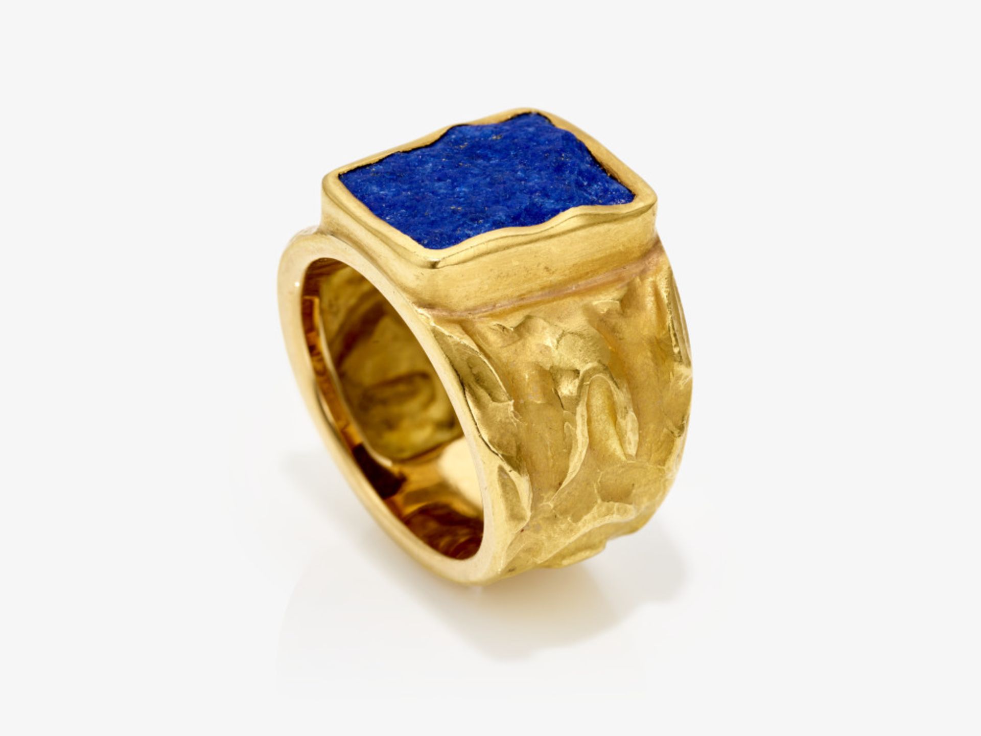 Ring mit Lapislazuli