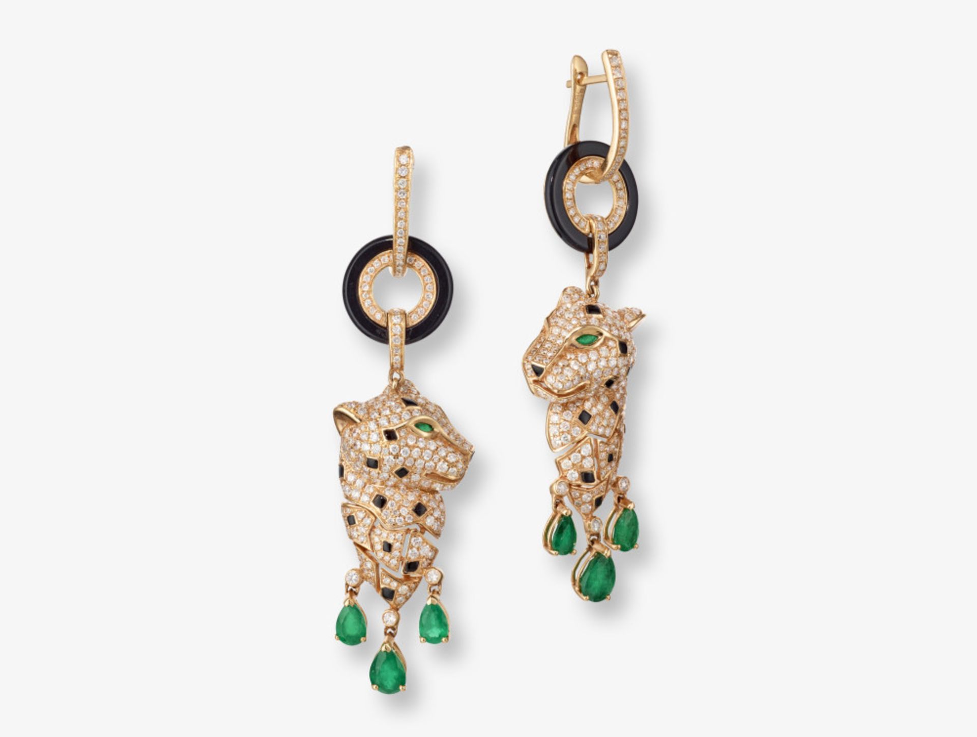 Convertible drop earrings with a panther motif decorated with brilliant cut diamonds, emeralds and o