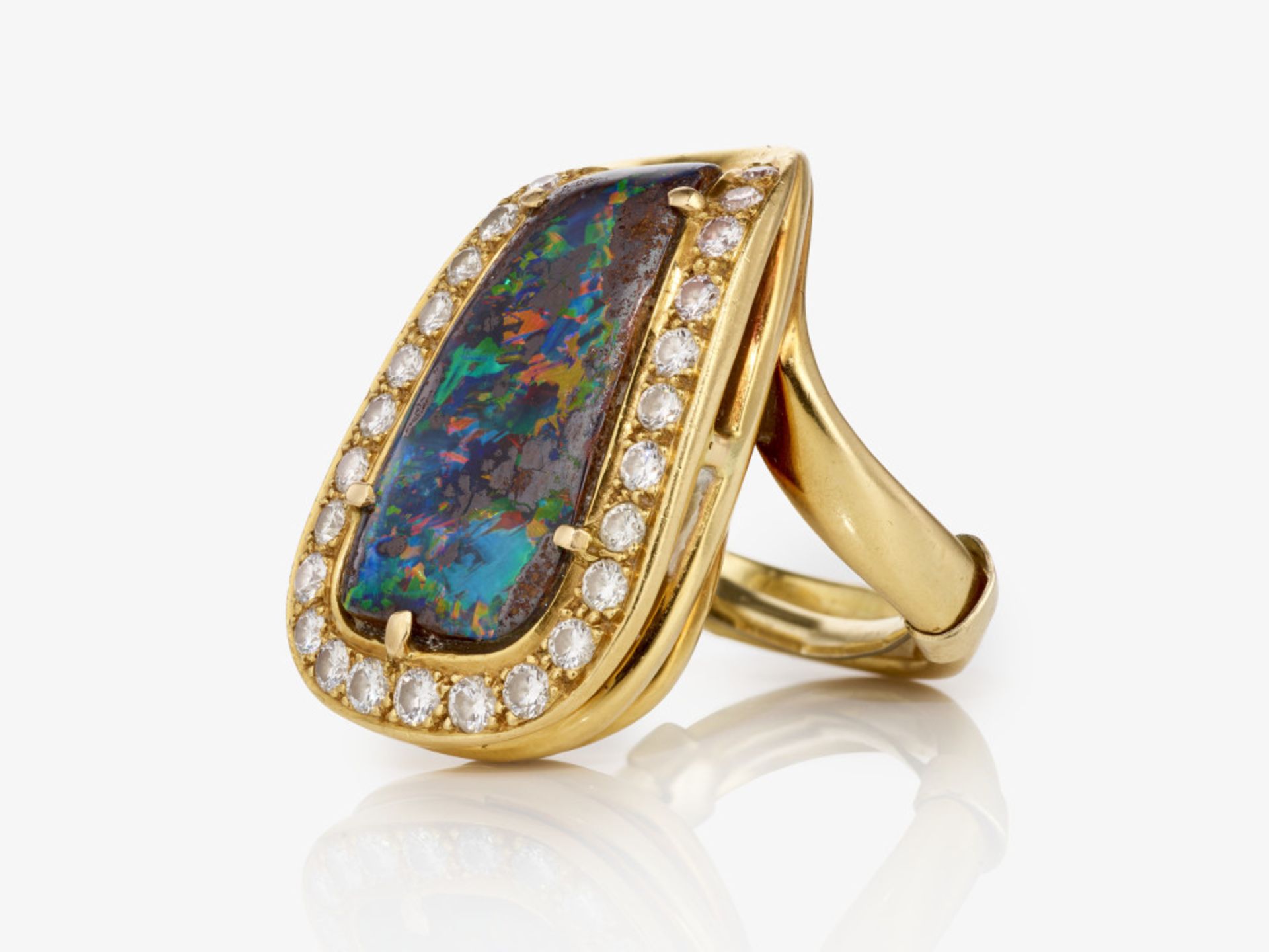 Ring mit Boulderopal und Brillanten