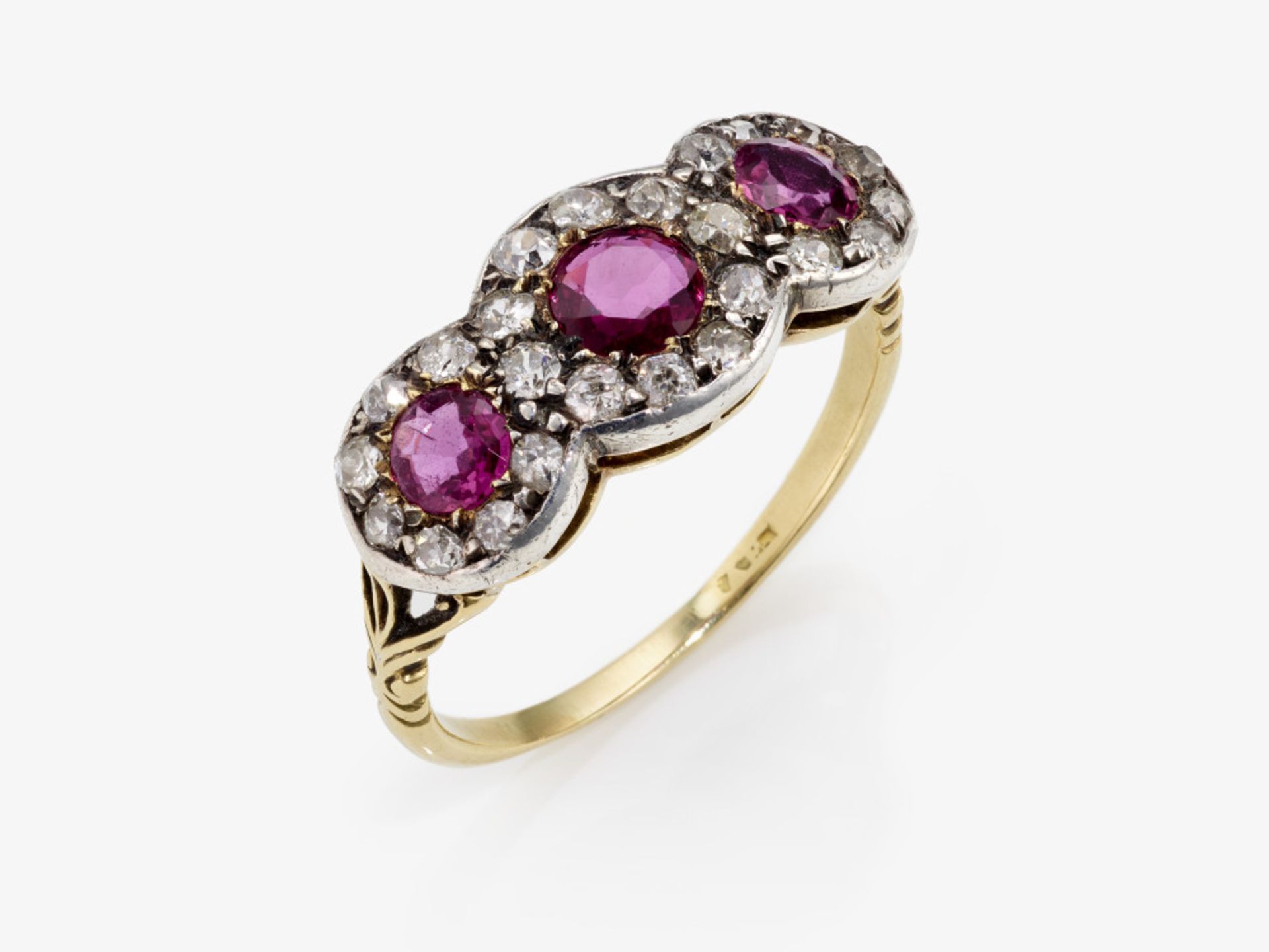 A historical entourage-set ring decorated with diamonds and rubies - England, last quarter of the 19