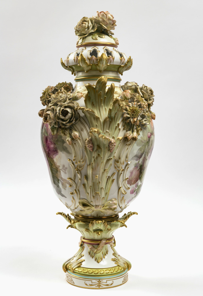 A potpourri vase - KPM Berlin, circa 1900 - Image 3 of 4