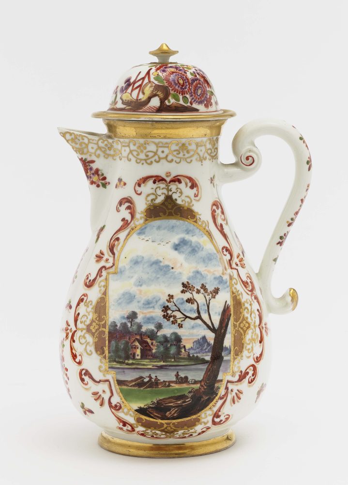 A coffee pot - Meissen, circa 1723, painting attributed to Johann Georg Mehlhorn, the Younger 