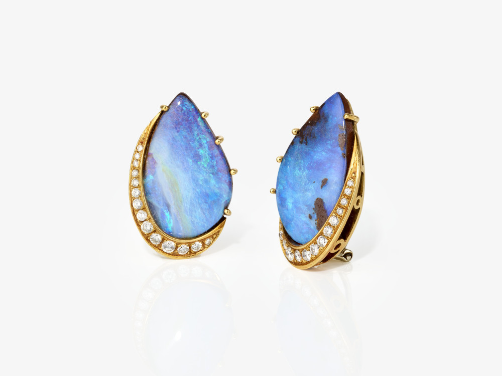 A bangle and a pair of clip earrings with boulder opals and brilliant-cut diamonds - Austria, circa  - Image 3 of 3