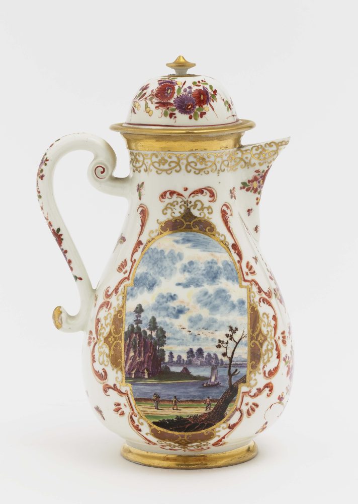 A coffee pot - Meissen, circa 1723, painting attributed to Johann Georg Mehlhorn, the Younger  - Image 2 of 2