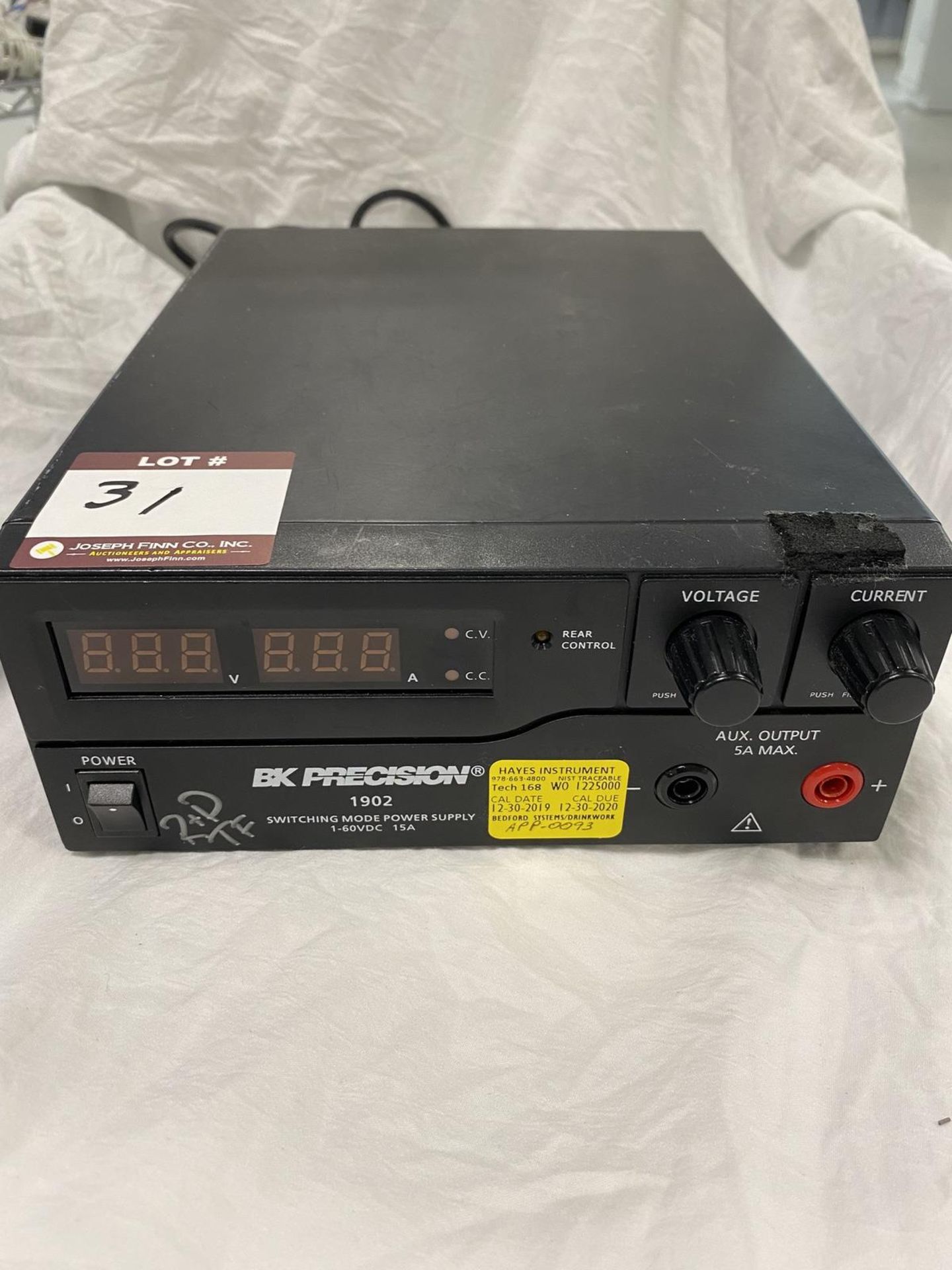 (1) BK Precision 1902 Switching Mode Power Supply