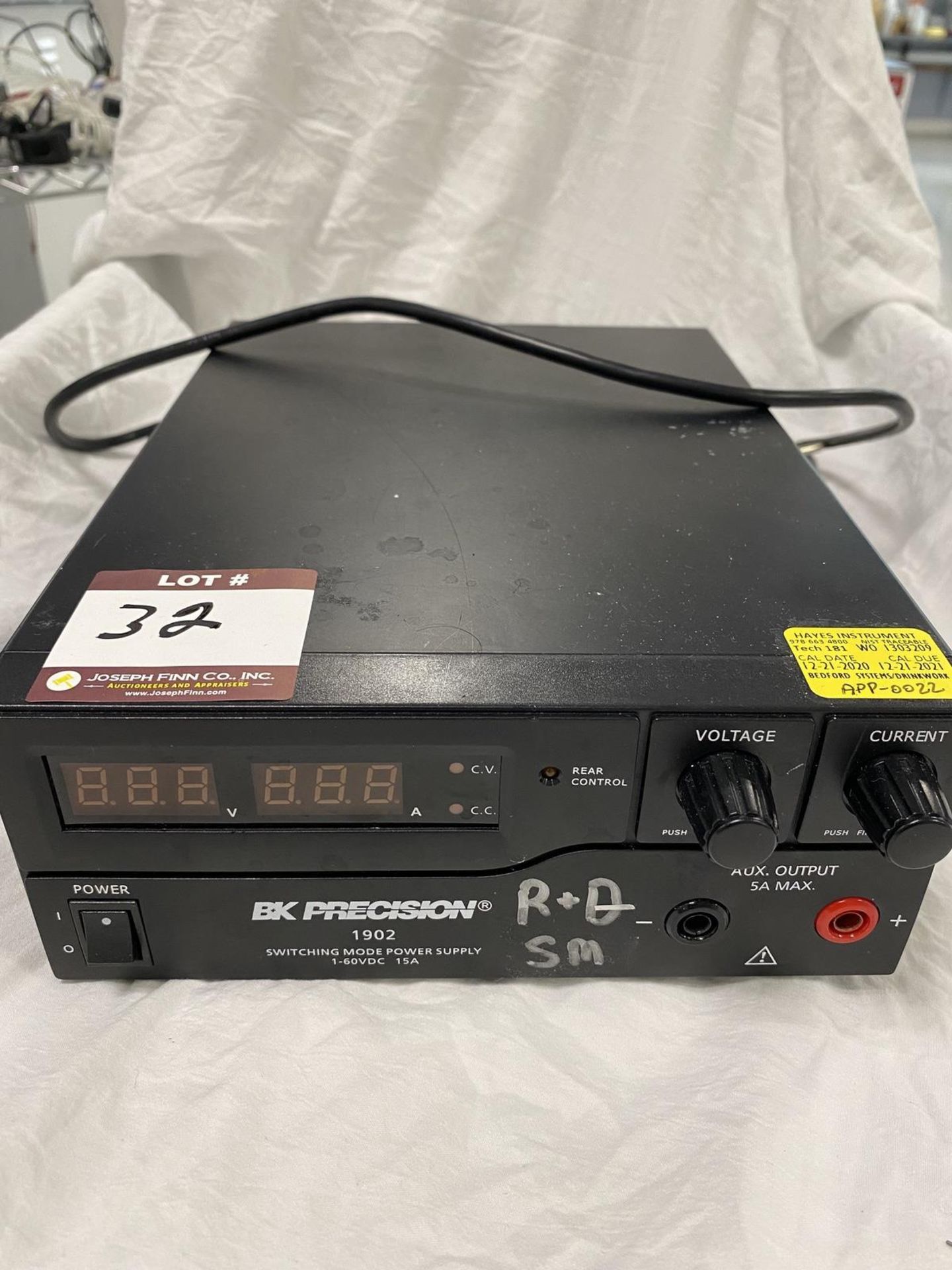 (1) BK Precision 1902 Switching Mode Power Supply