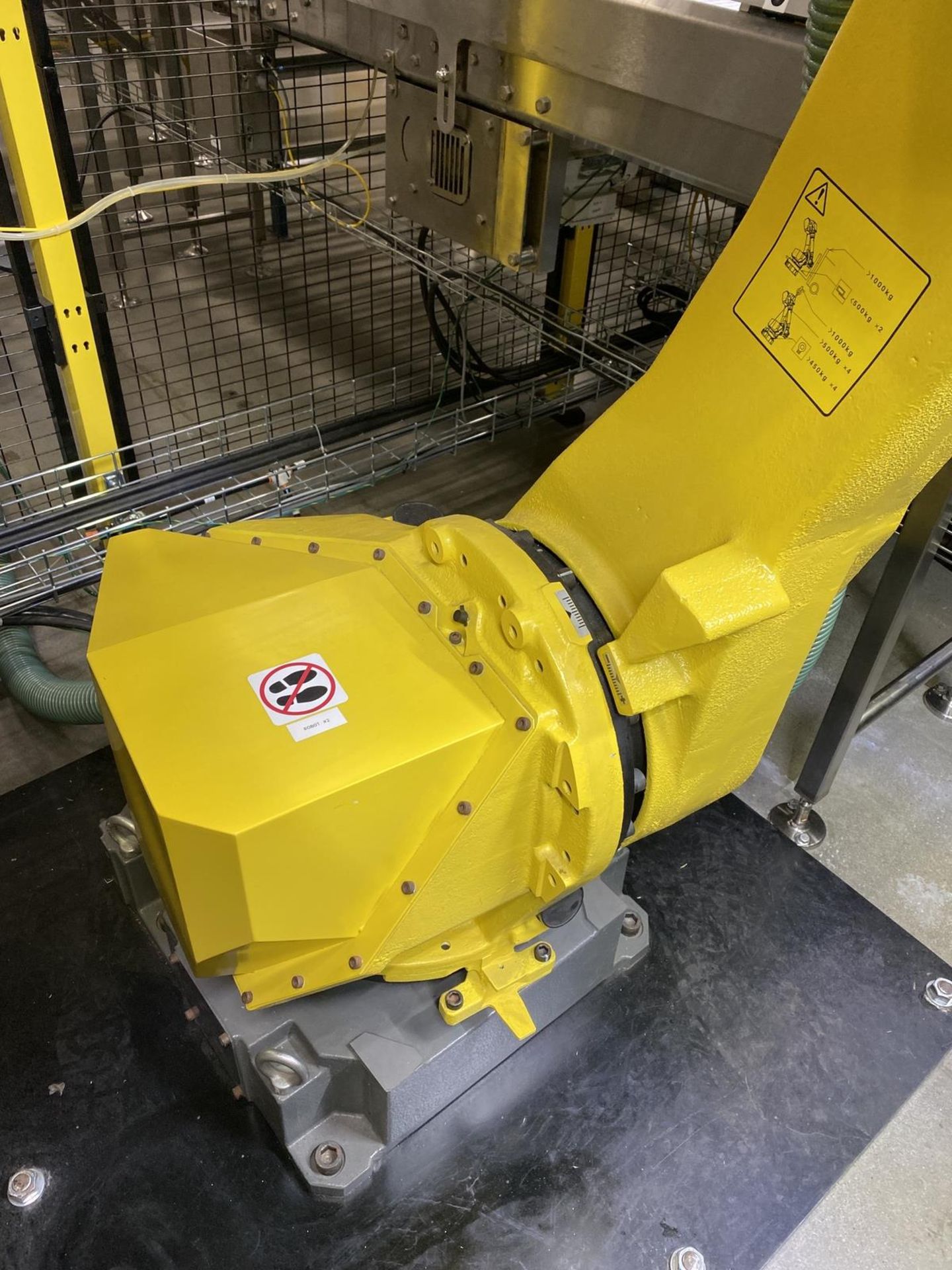 2015 Fanuc Robot M-710iC 50 Robot System with Vacuum Pump, Joulin Hea - Subj to Bulk | Rig Fee: $700 - Image 4 of 7